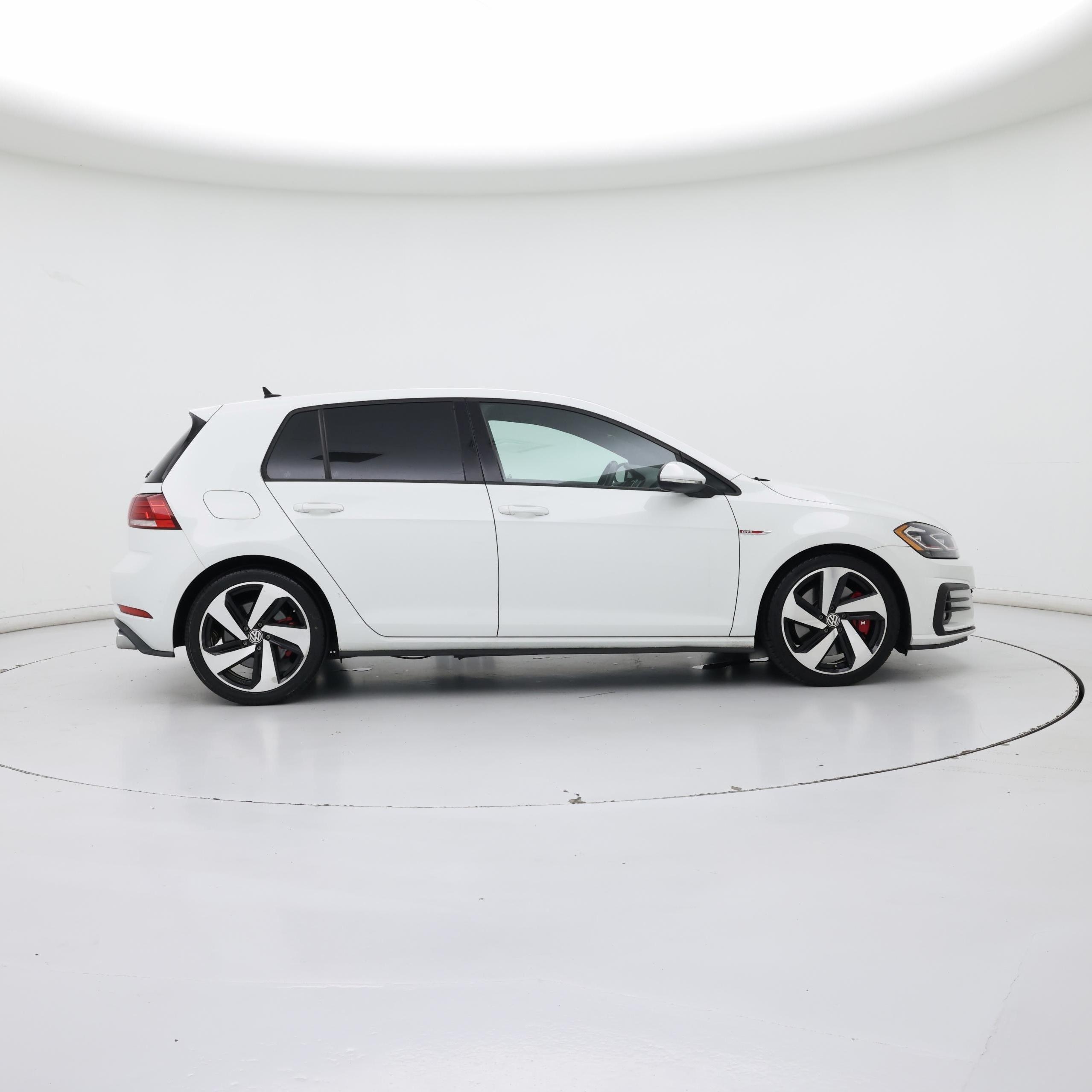 Thumbnail: 2018 Volkswagen Golf - 7