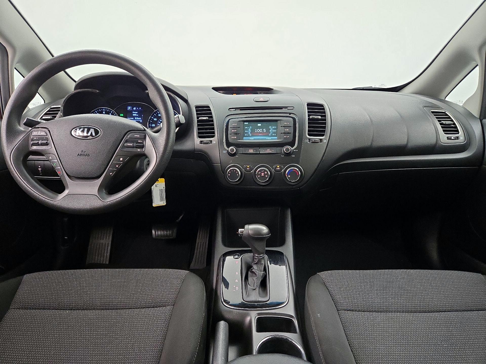 Thumbnail: 2018 Kia Forte - 9