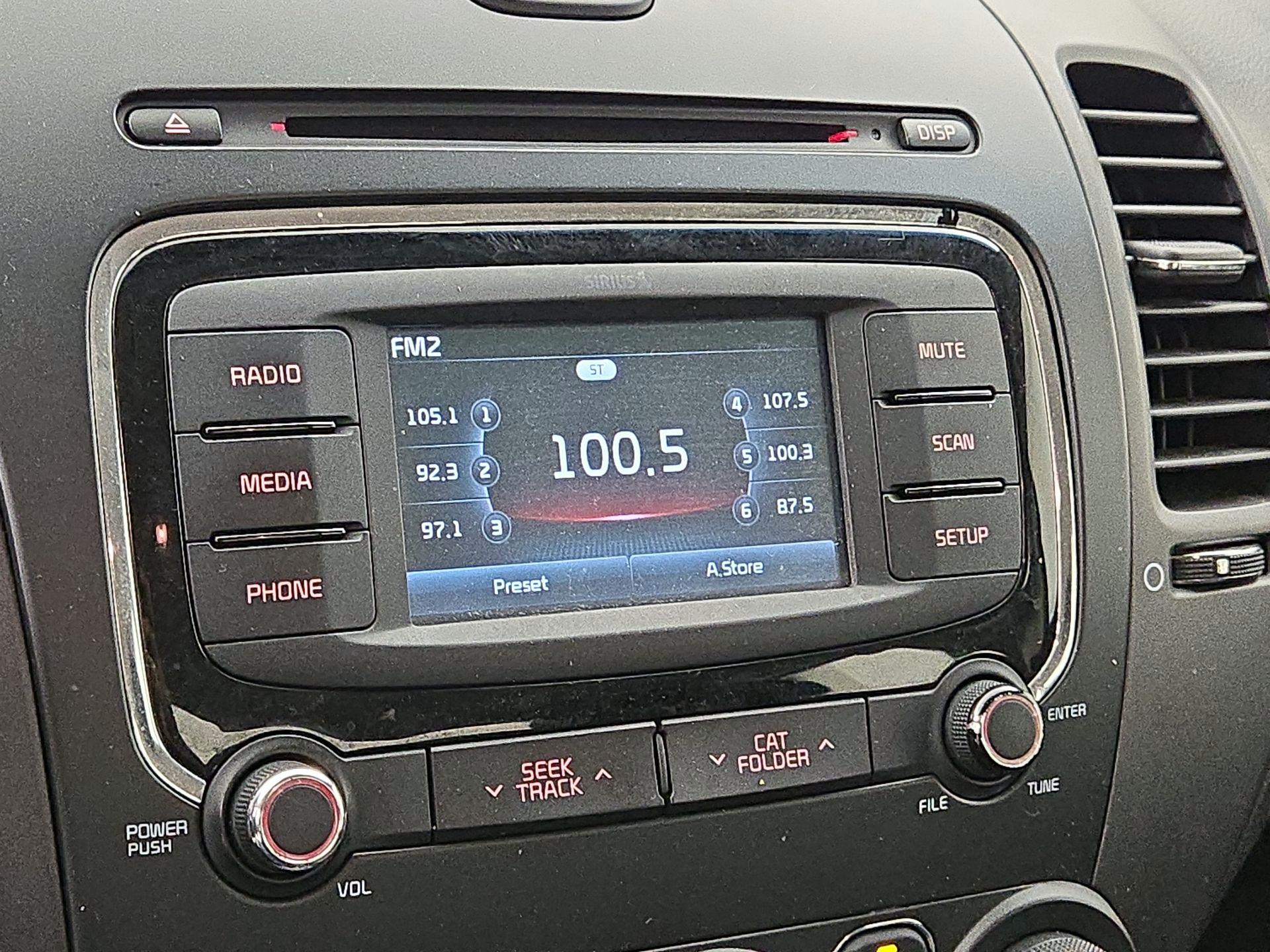 Thumbnail: 2018 Kia Forte - 14