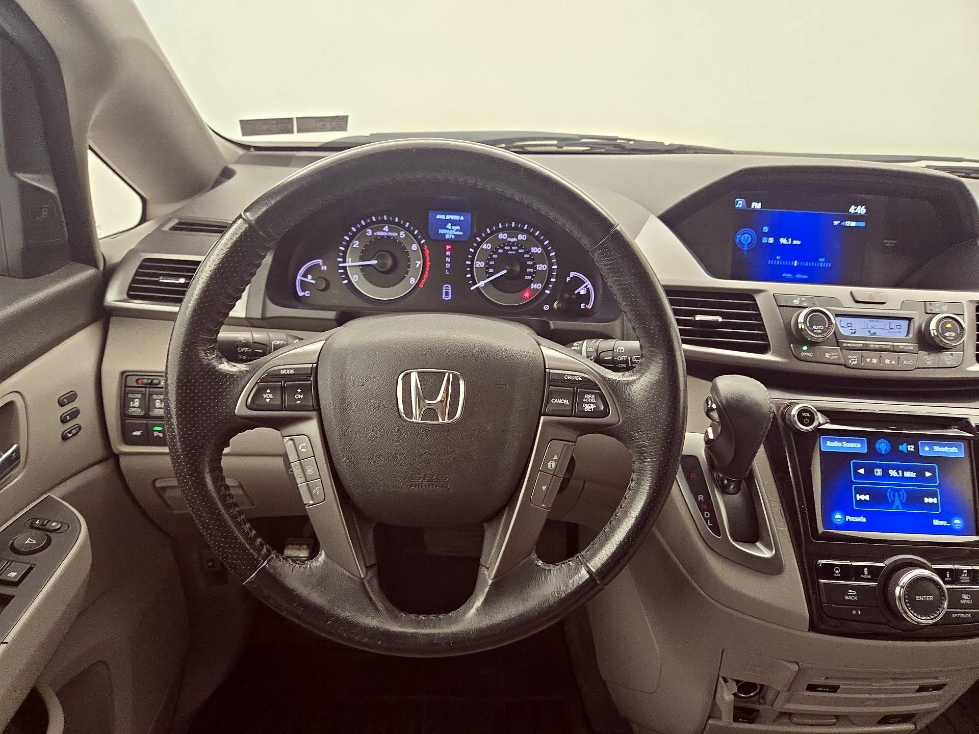 Thumbnail: 2014 Honda Odyssey - 10