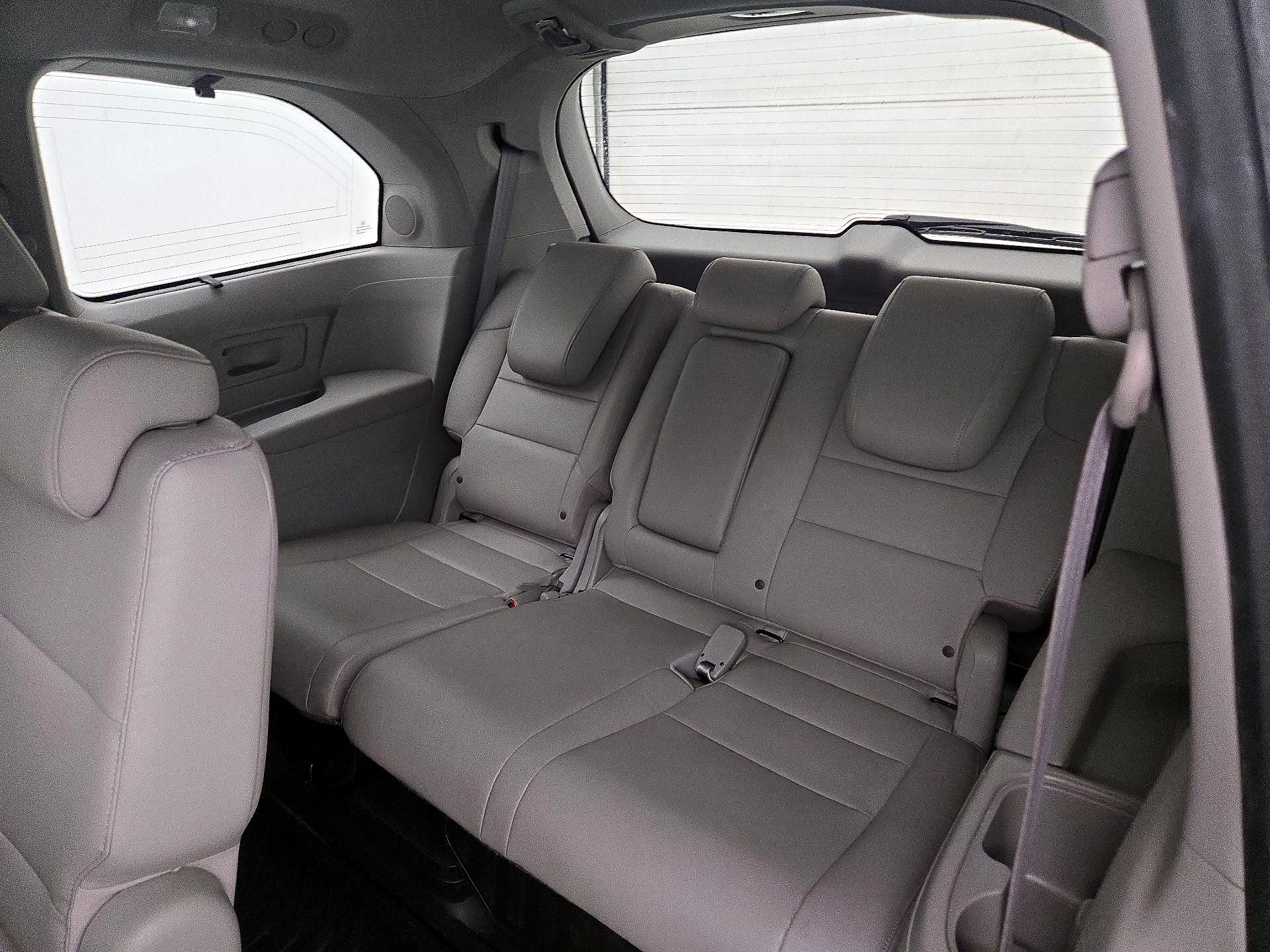 Thumbnail: 2014 Honda Odyssey - 19