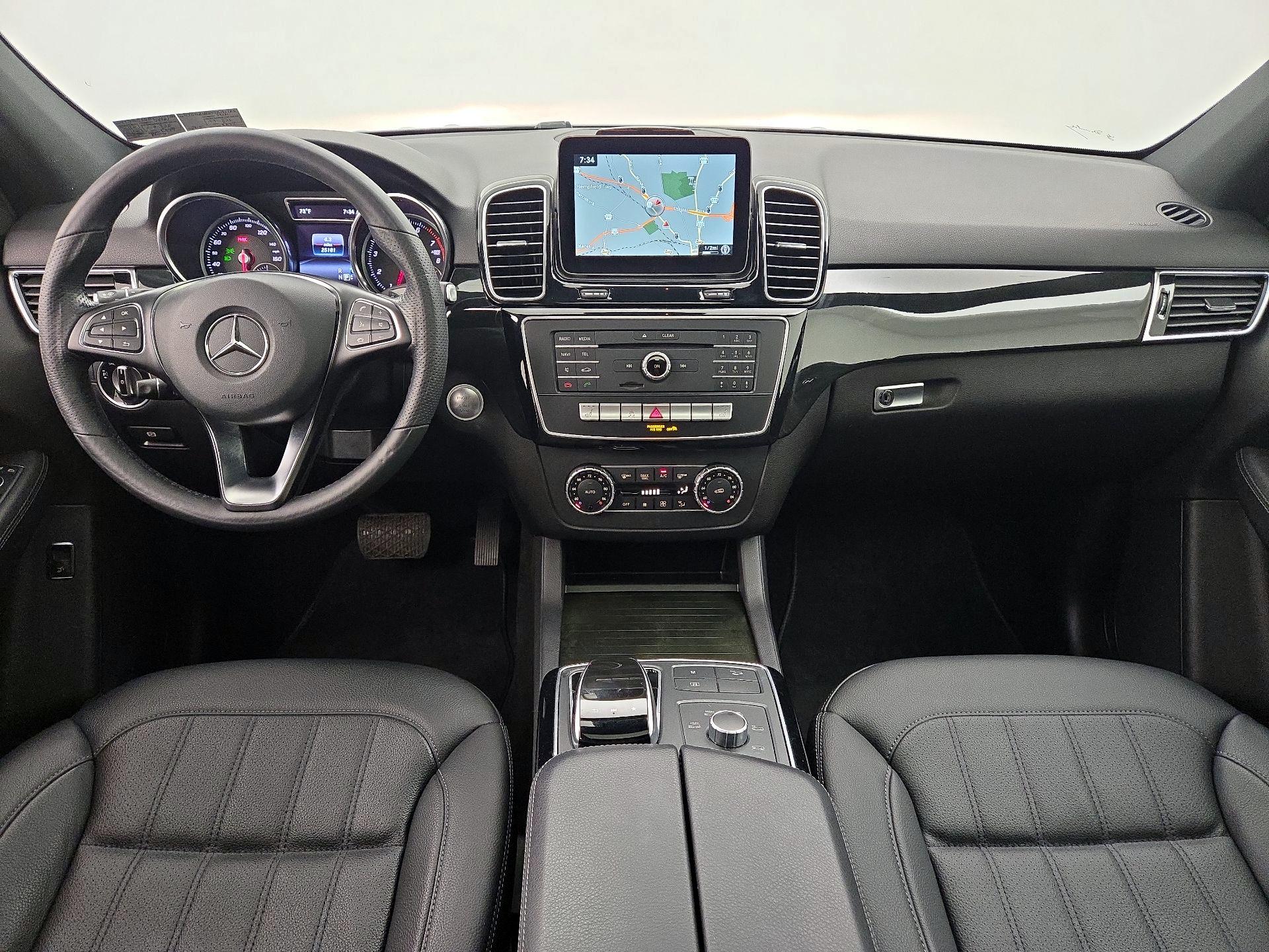 Thumbnail: 2018 Mercedes-Benz GLE - 9