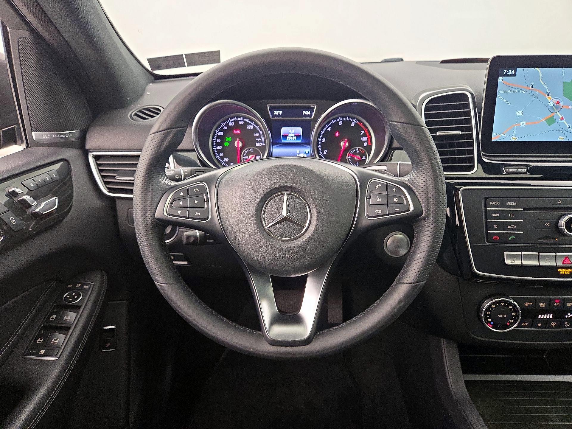 Thumbnail: 2018 Mercedes-Benz GLE - 10