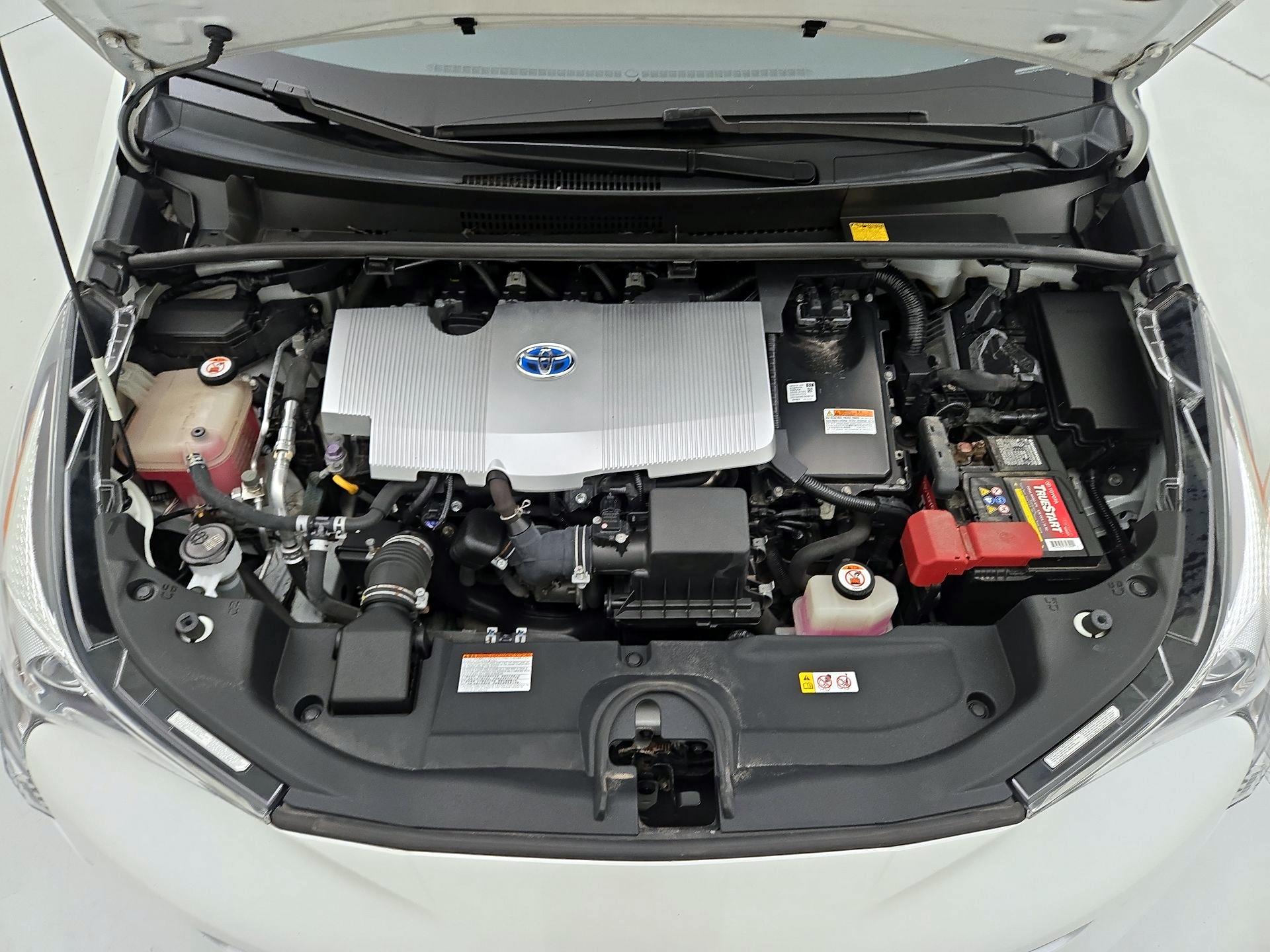Thumbnail: 2018 Toyota Prius - 20