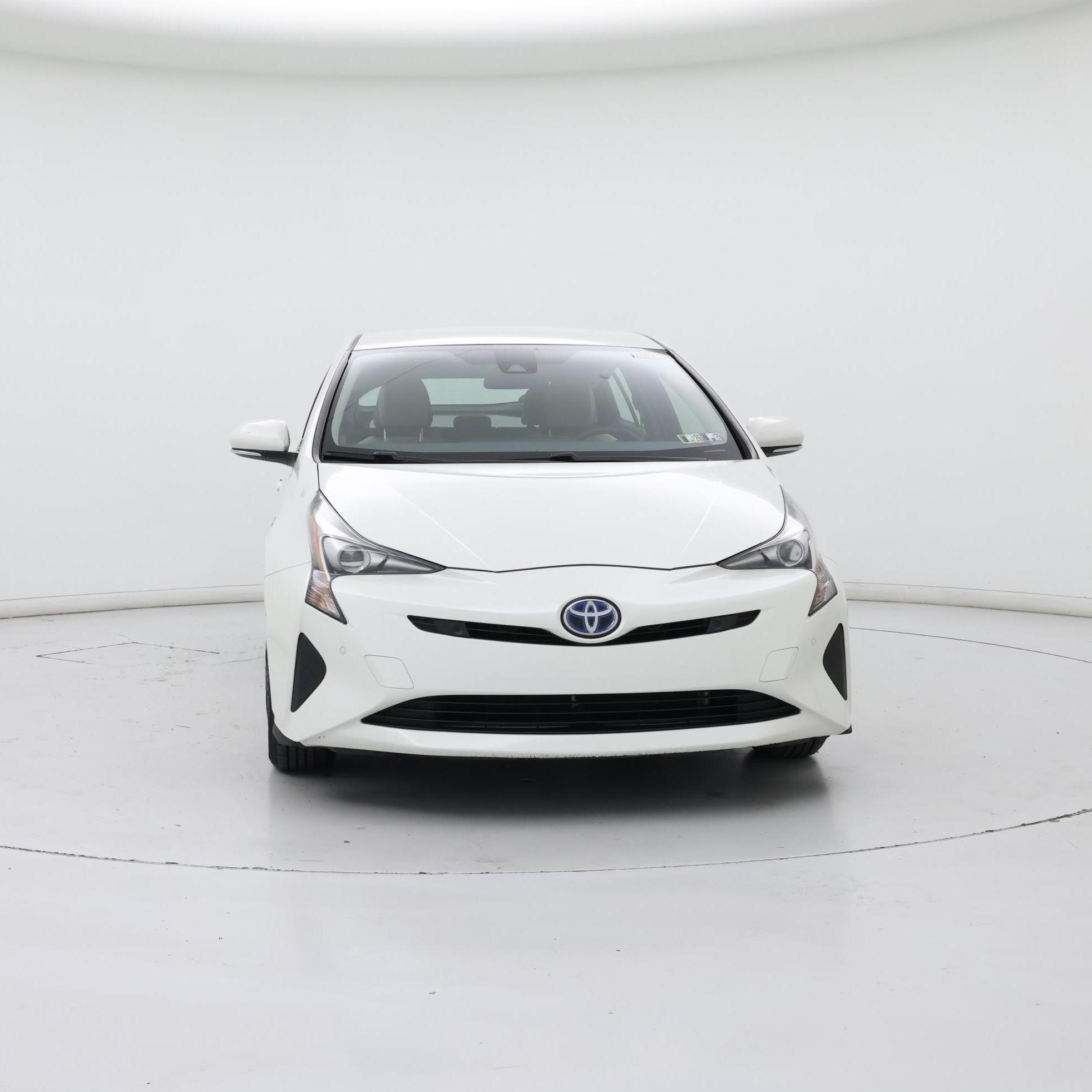 Thumbnail: 2018 Toyota Prius - 5