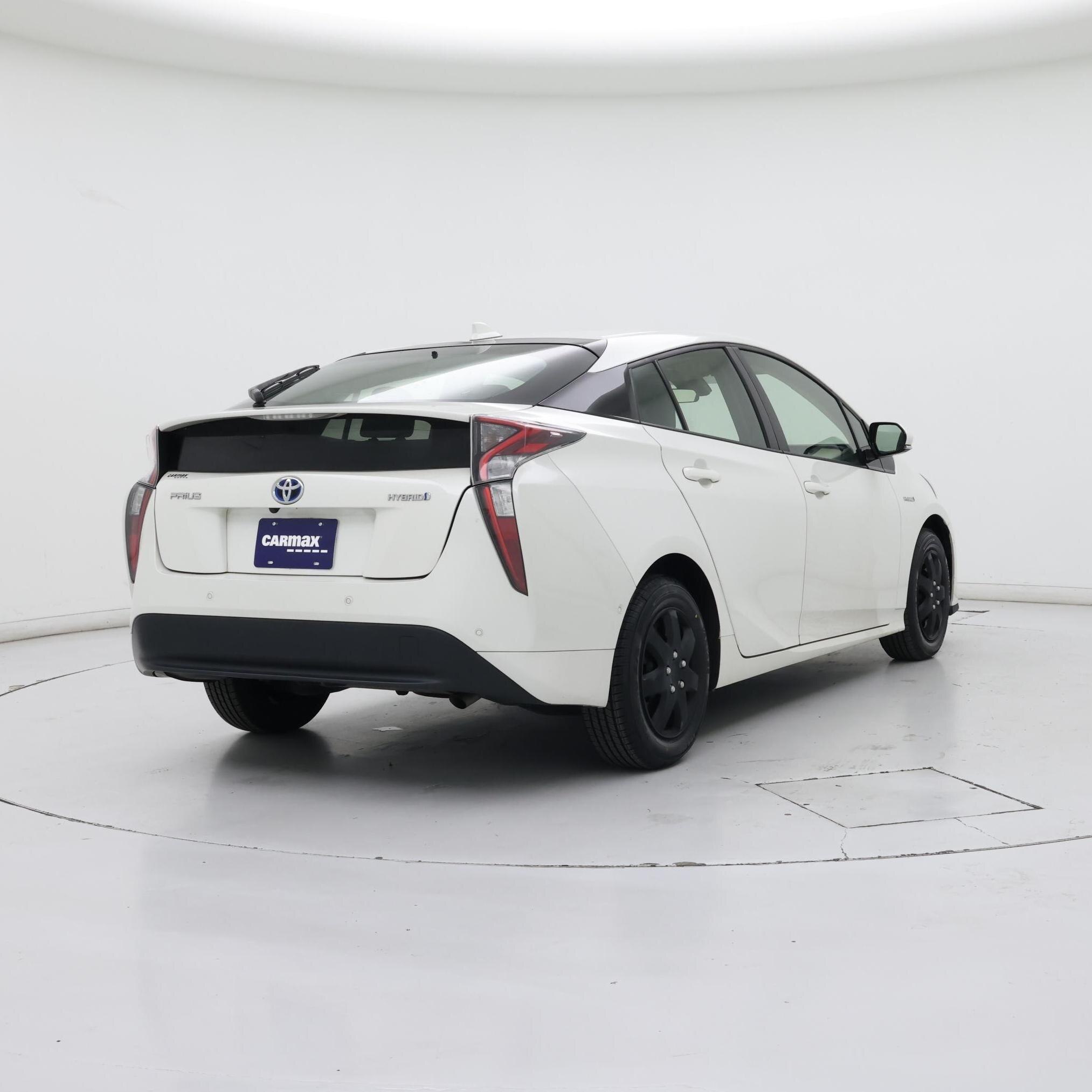 Thumbnail: 2018 Toyota Prius - 8