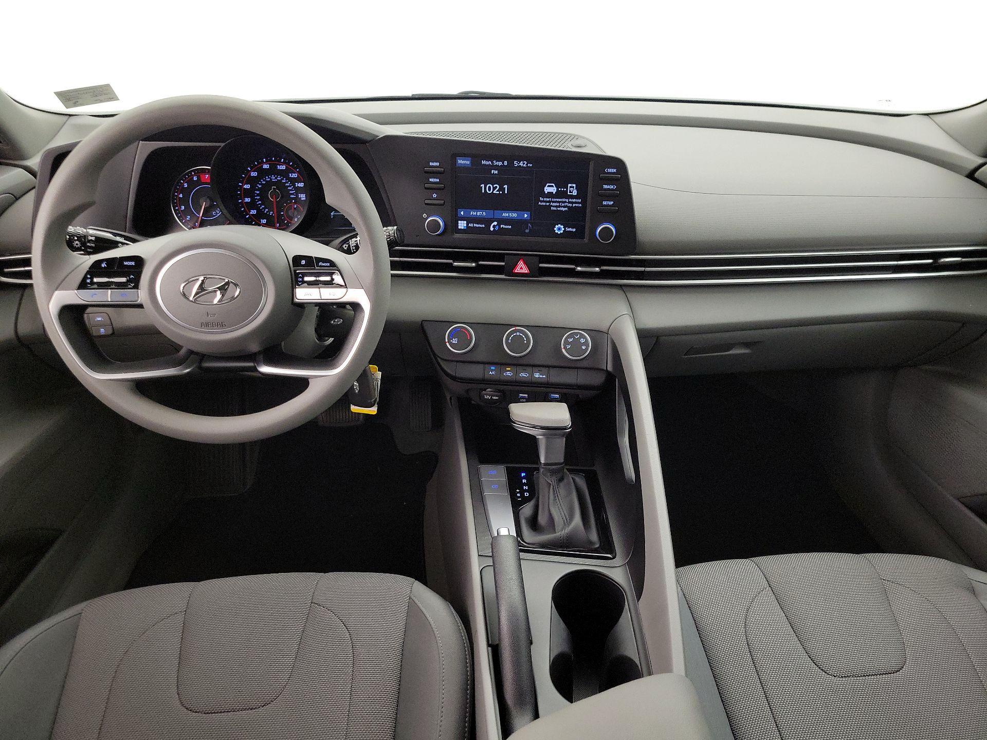 Thumbnail: 2023 Hyundai Elantra - 9