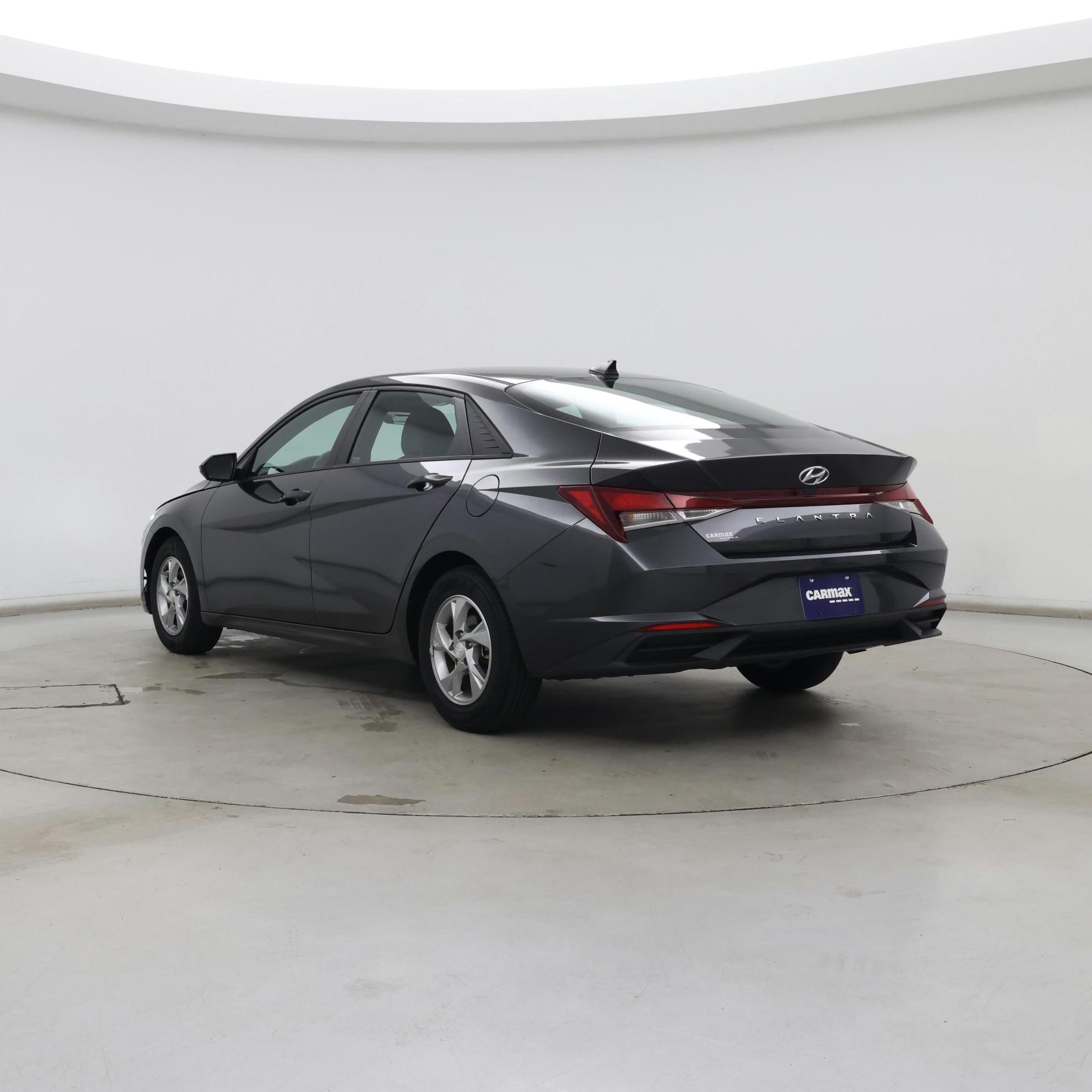 Thumbnail: 2023 Hyundai Elantra - 2