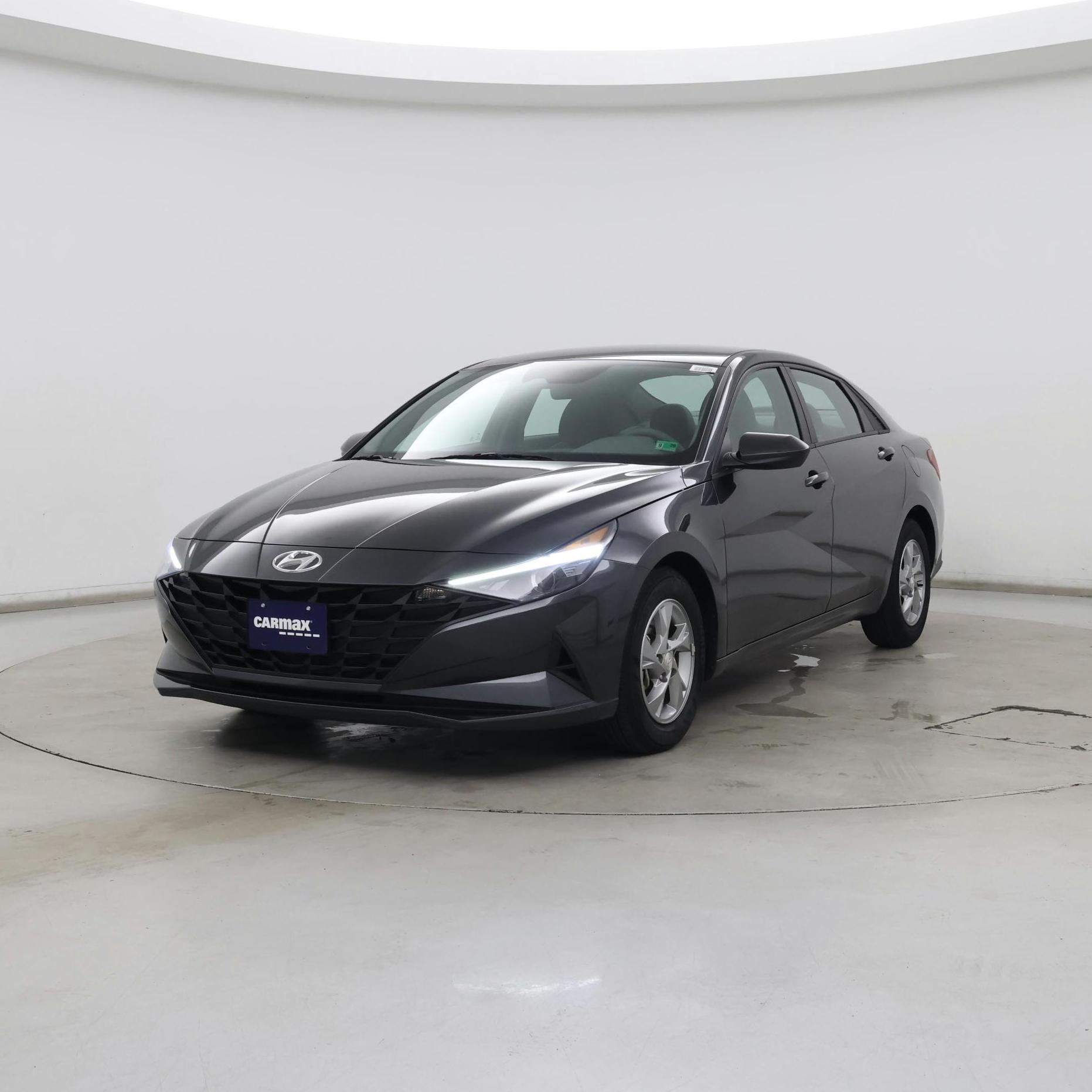 Thumbnail: 2023 Hyundai Elantra - 4
