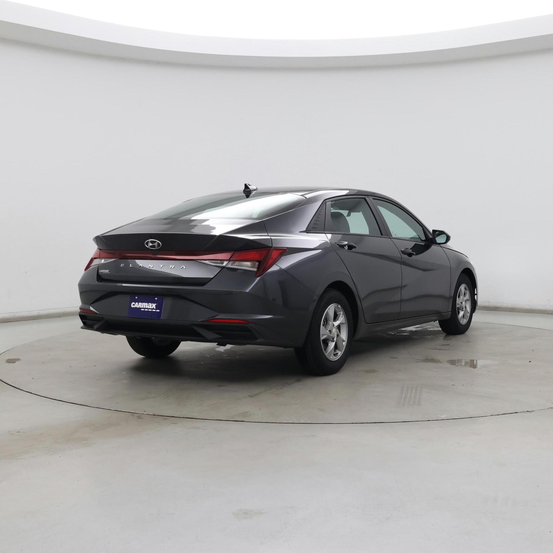 Thumbnail: 2023 Hyundai Elantra - 8