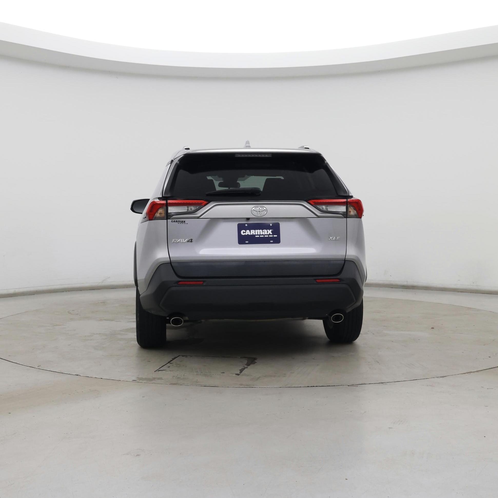 Thumbnail: 2021 Toyota RAV4 - 6