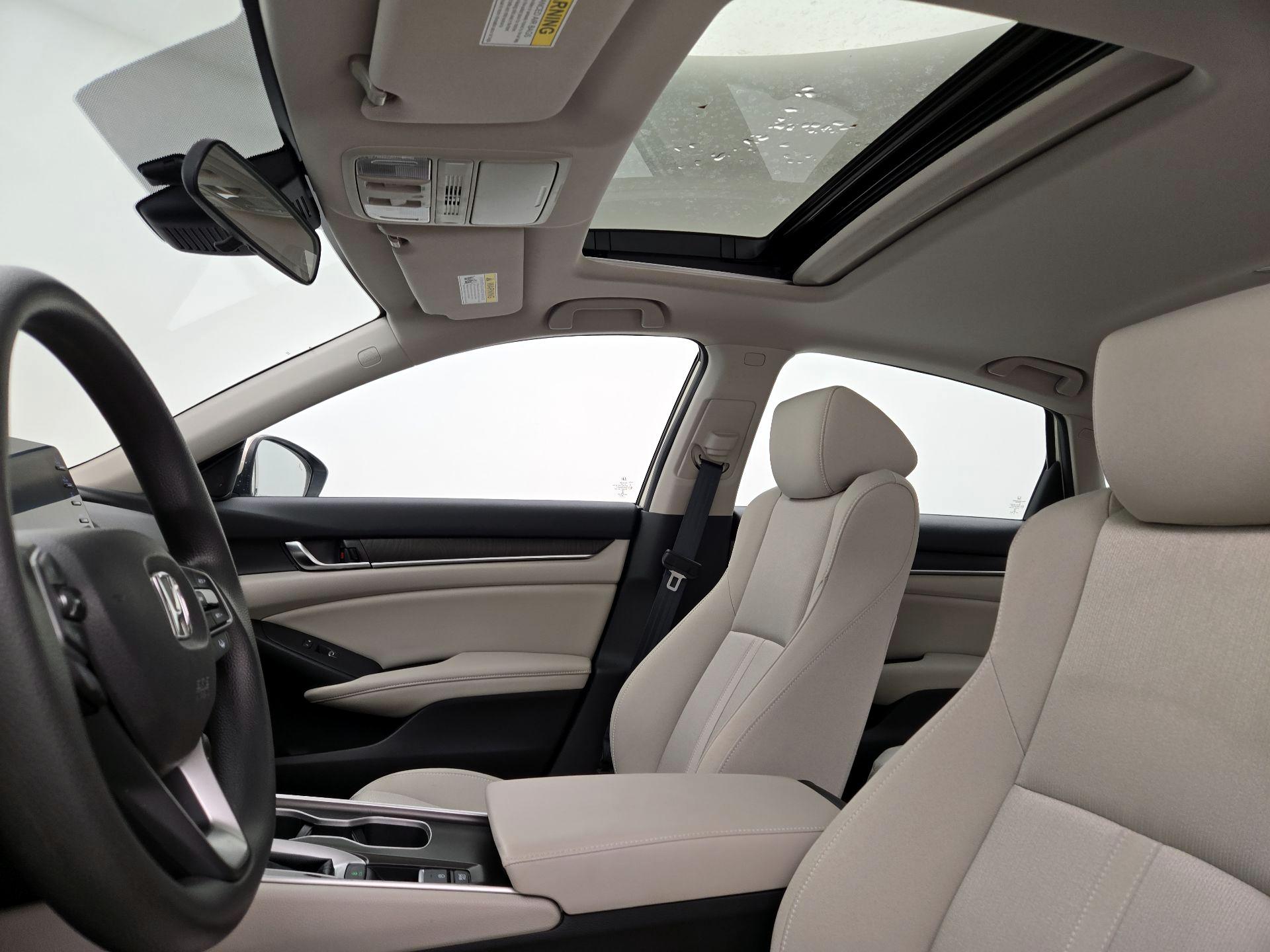 Thumbnail: 2019 Honda Accord - 18