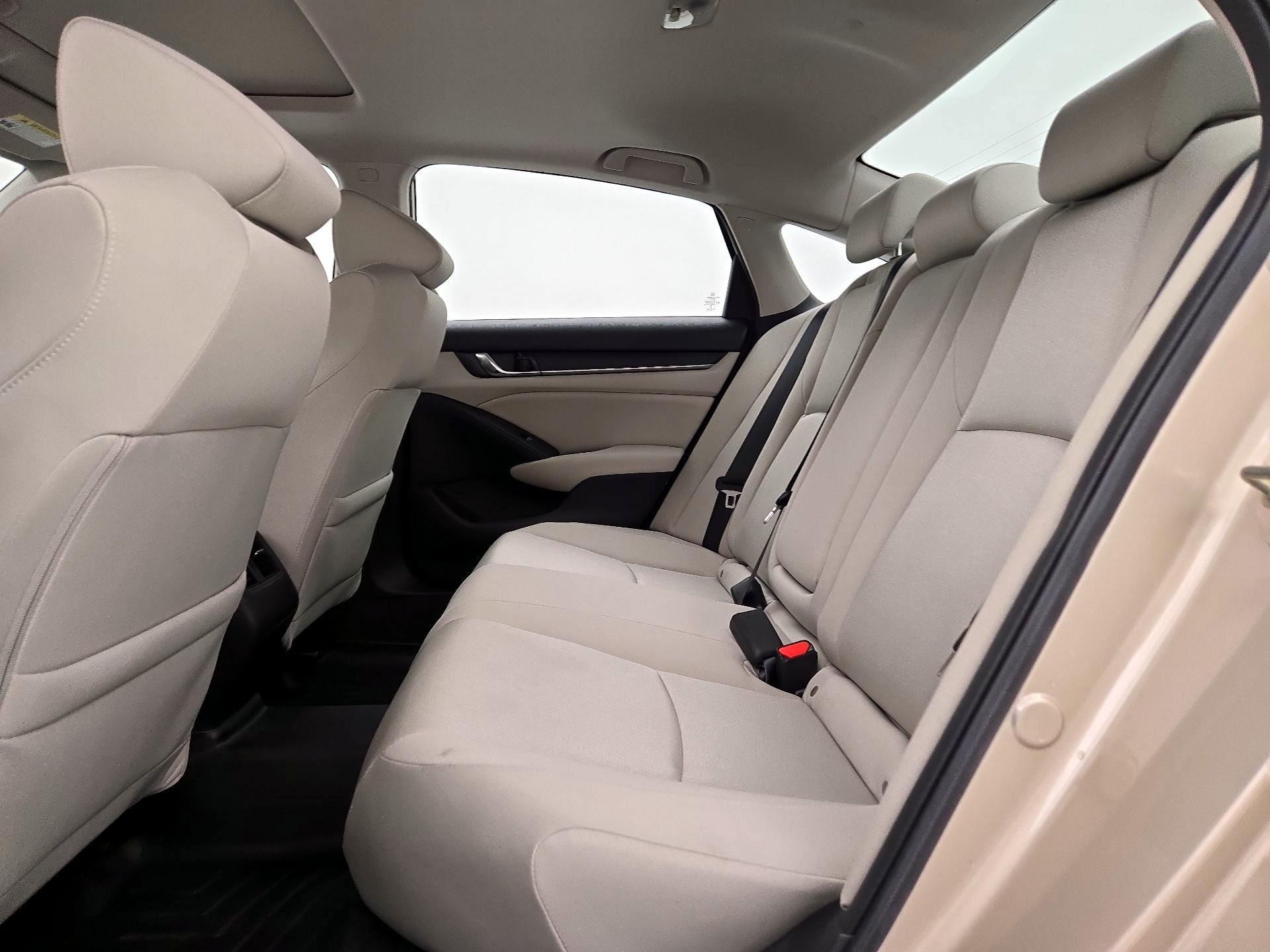 Thumbnail: 2019 Honda Accord - 19