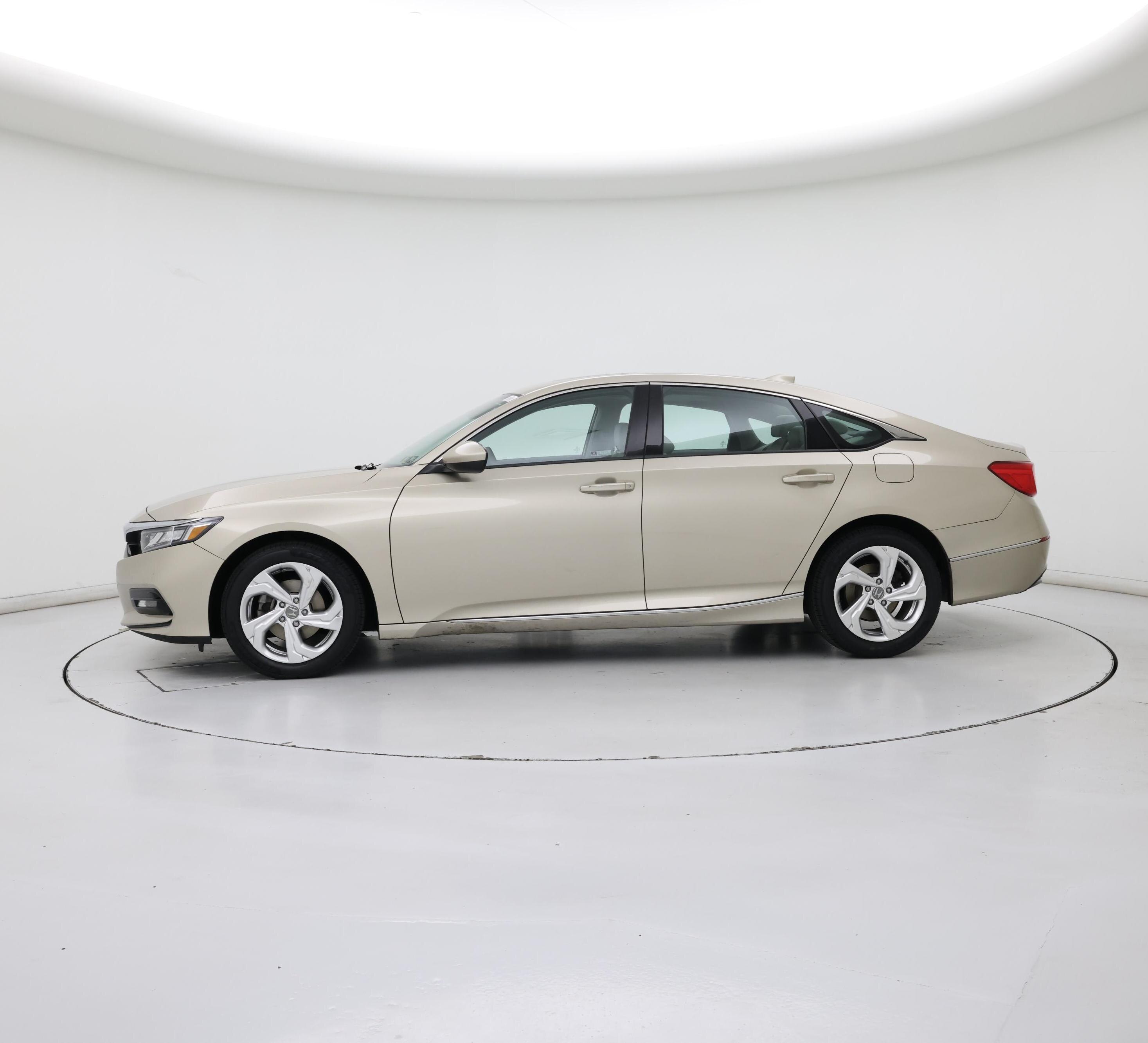Thumbnail: 2019 Honda Accord - 3
