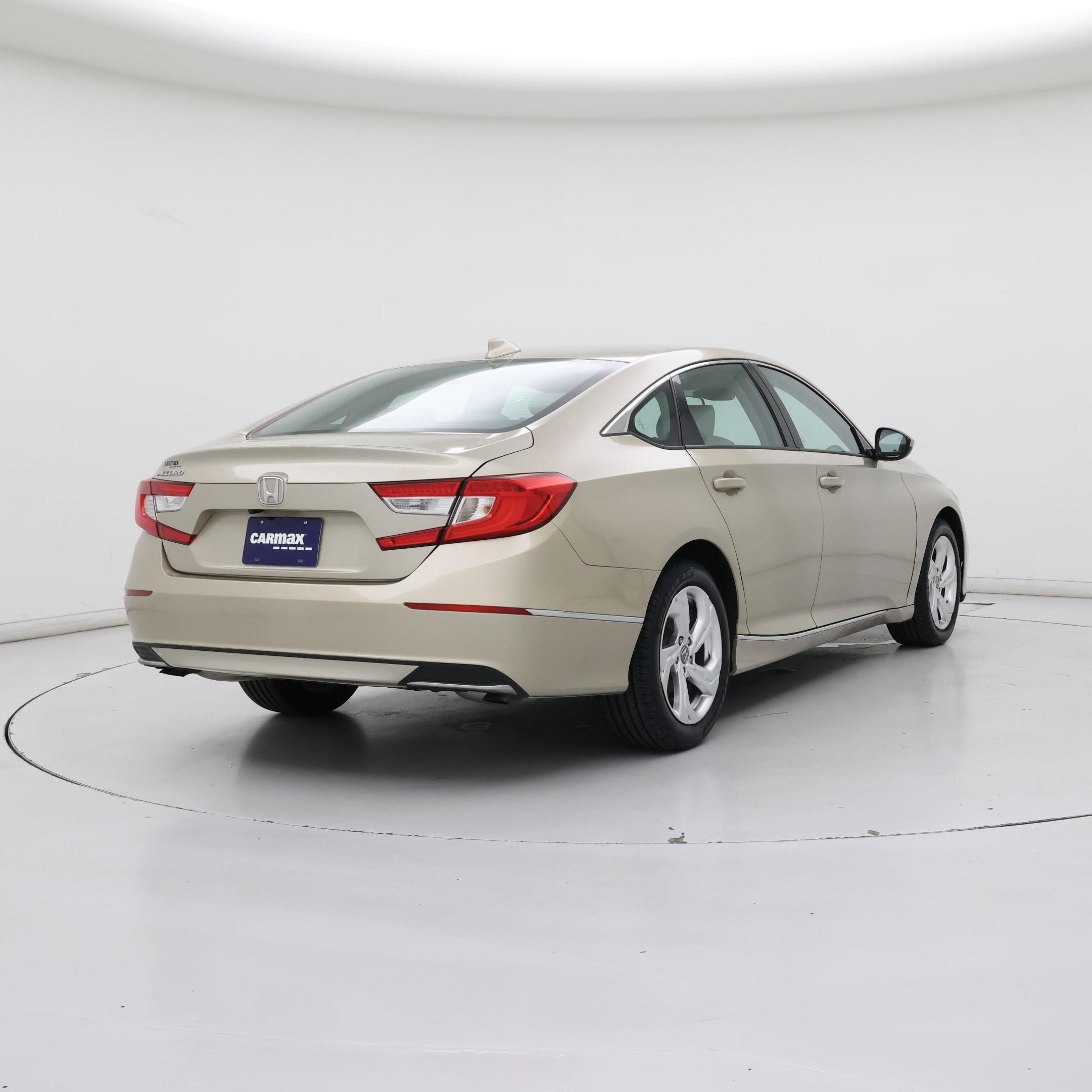 Thumbnail: 2019 Honda Accord - 8