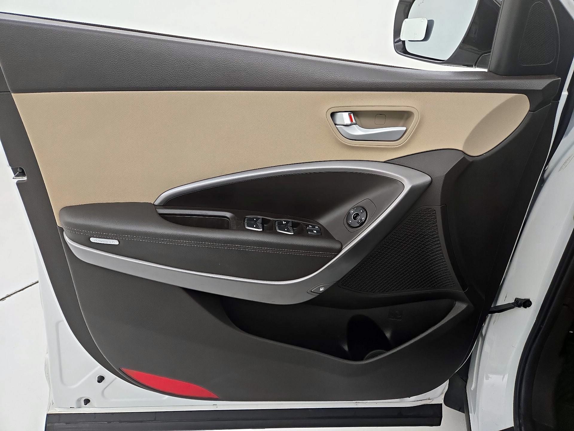 Thumbnail: 2014 Hyundai Santa Fe - 12