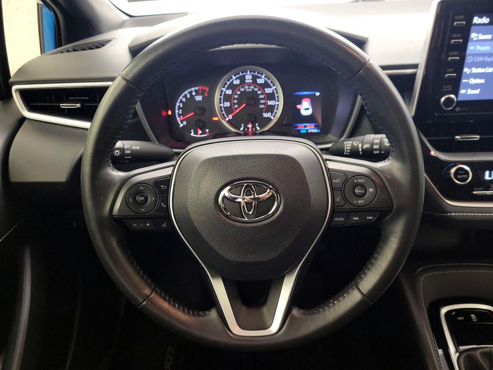 Thumbnail: 2021 Toyota Corolla - 10