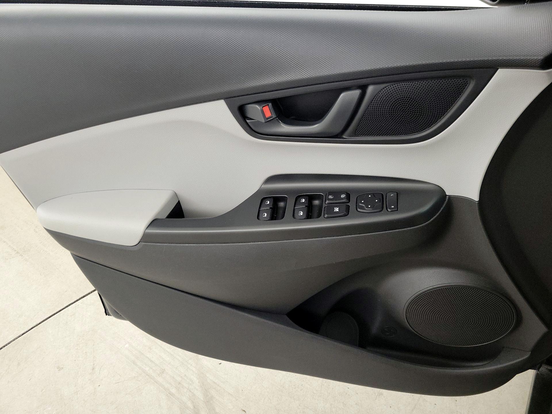 Thumbnail: 2023 Hyundai Kona - 12