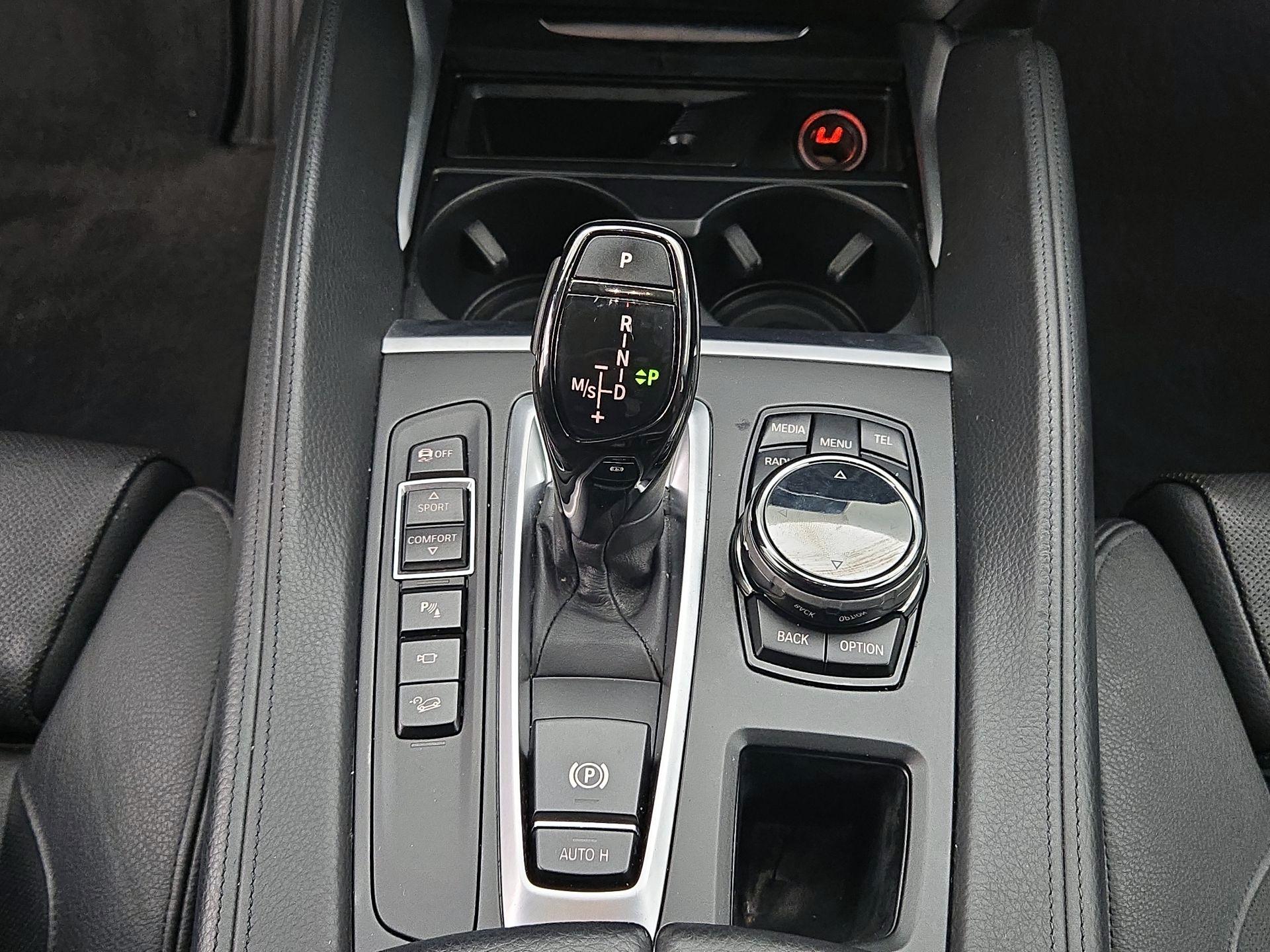 Thumbnail: 2015 BMW X6 - 18