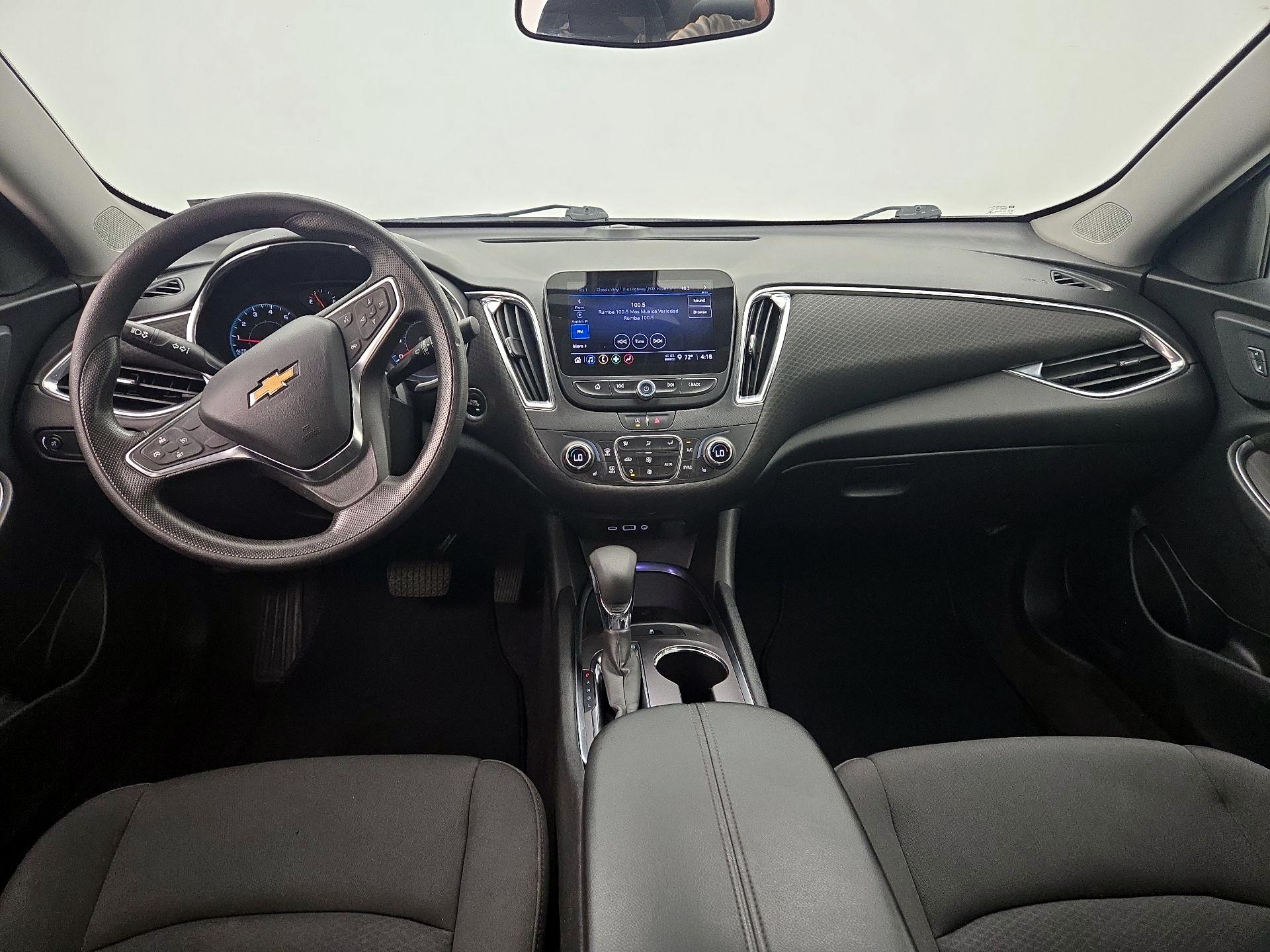 Thumbnail: 2021 Chevrolet Malibu - 9