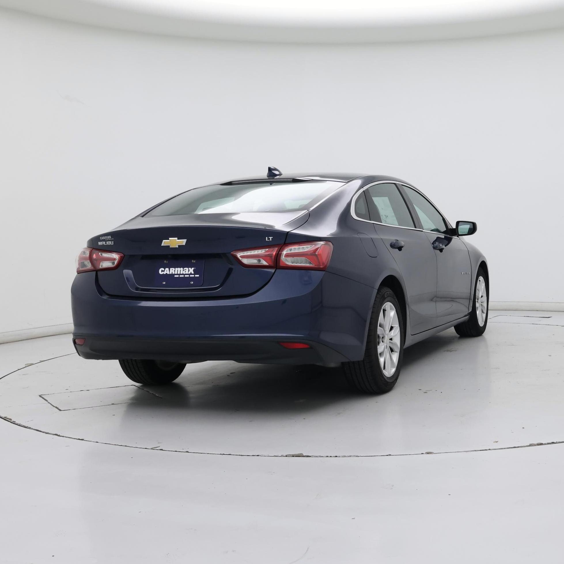 Thumbnail: 2021 Chevrolet Malibu - 8