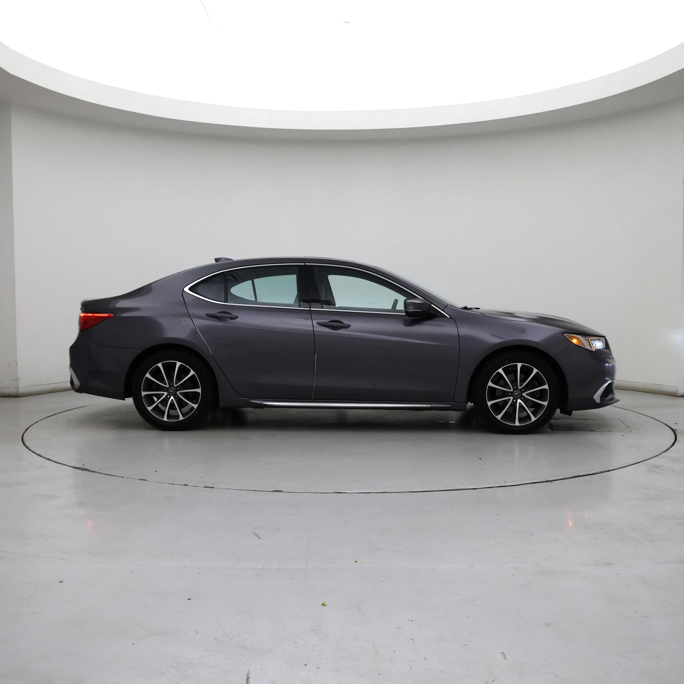 Thumbnail: 2018 Acura TLX - 7