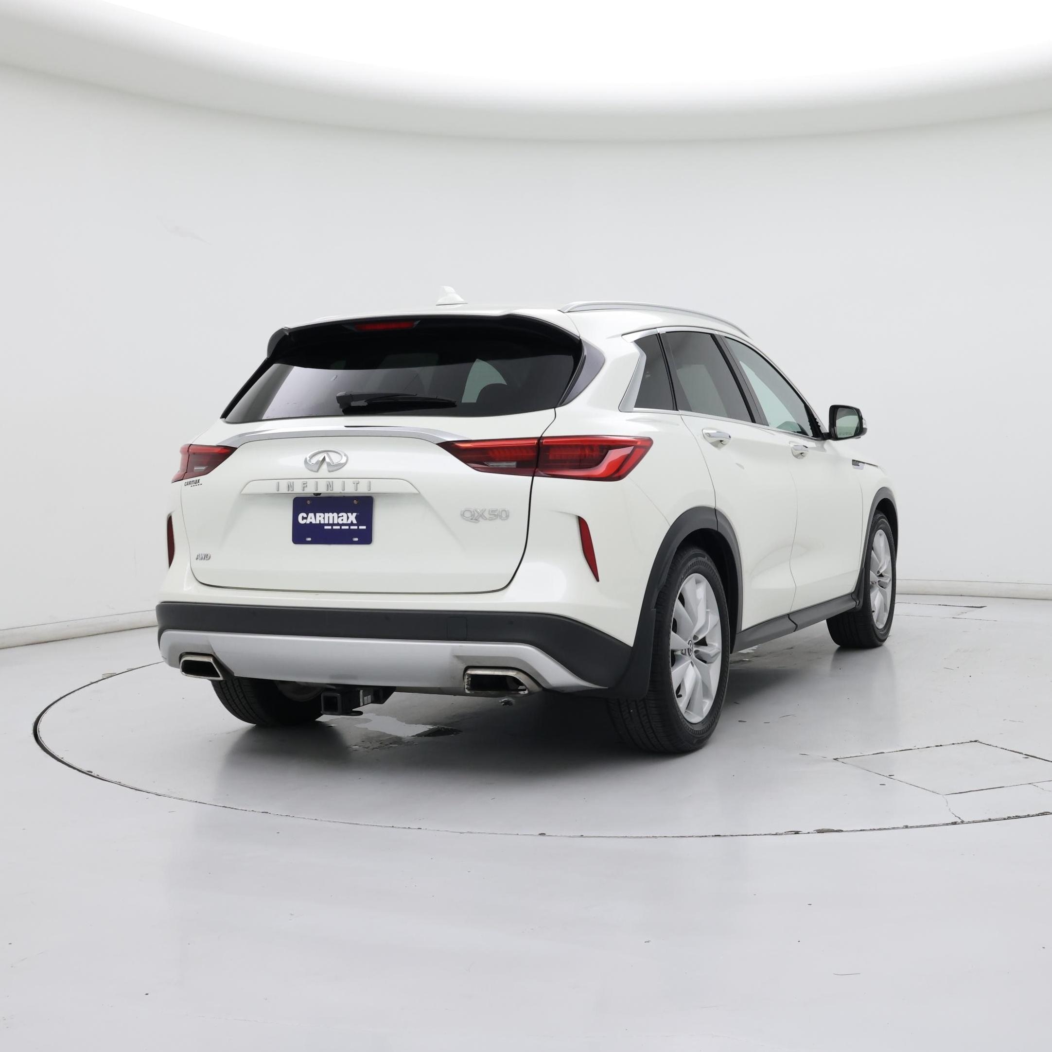 Thumbnail: 2019 INFINITI QX50 - 8