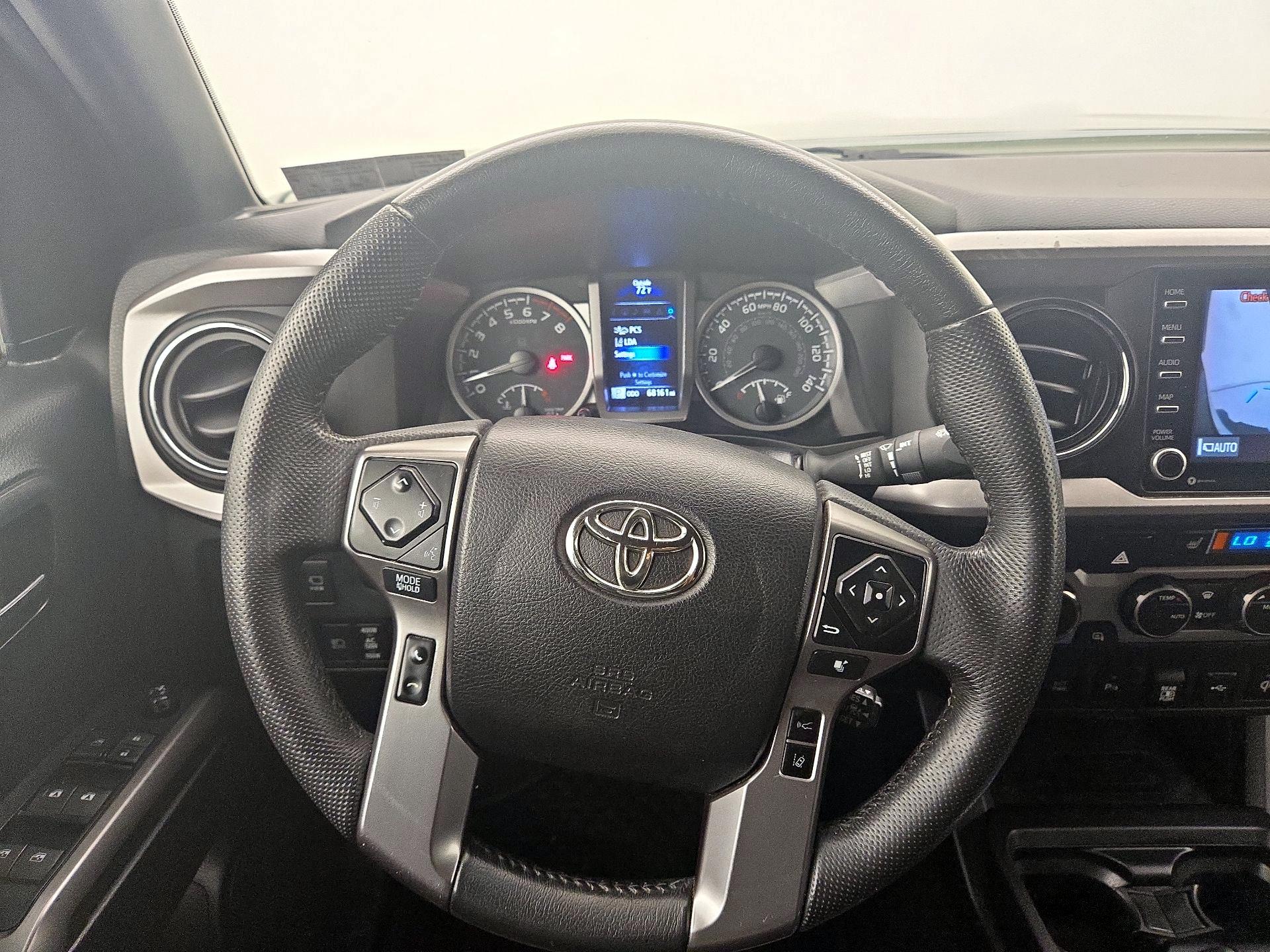 Thumbnail: 2021 Toyota Tacoma - 10