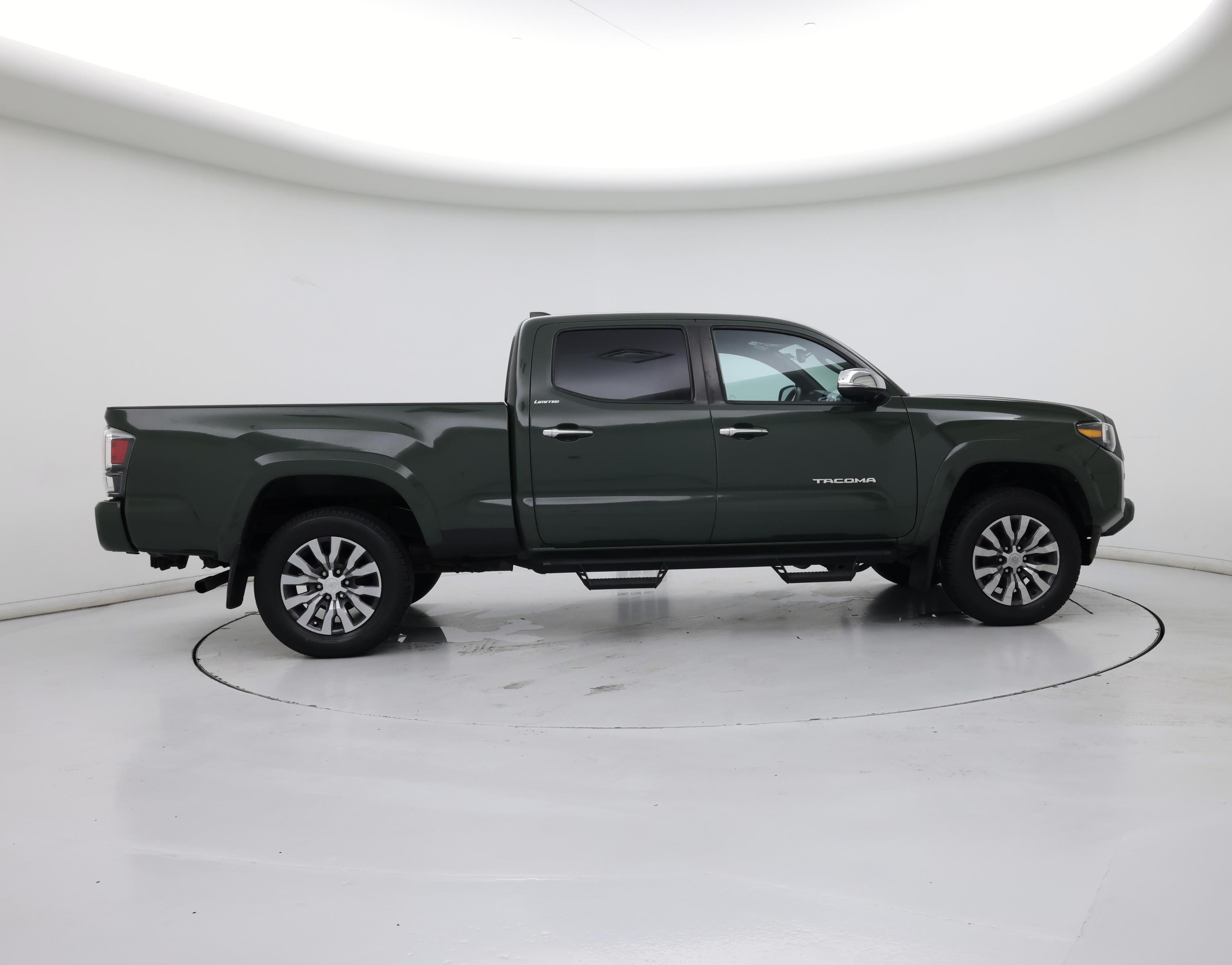 Thumbnail: 2021 Toyota Tacoma - 7