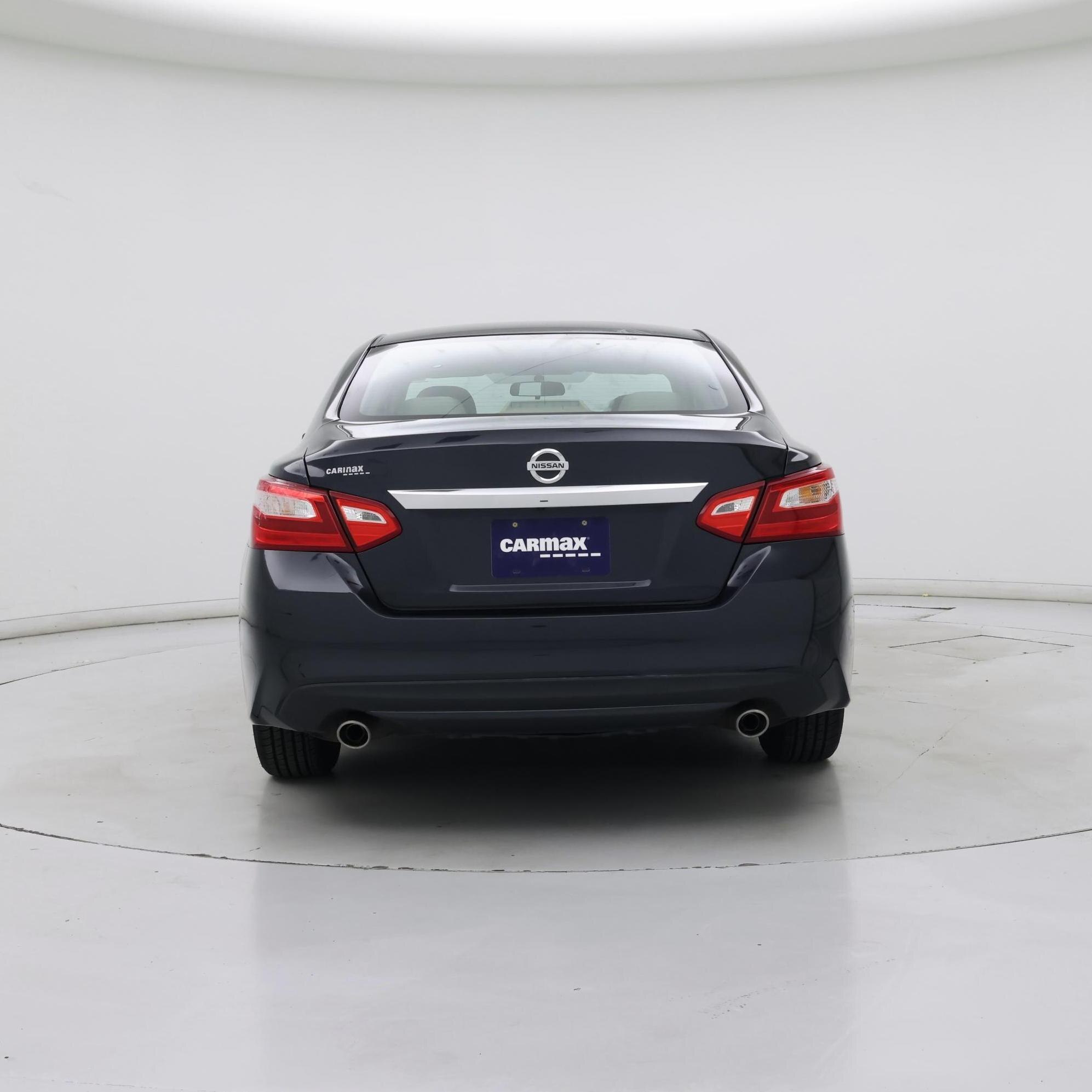 Thumbnail: 2016 Nissan Altima - 6