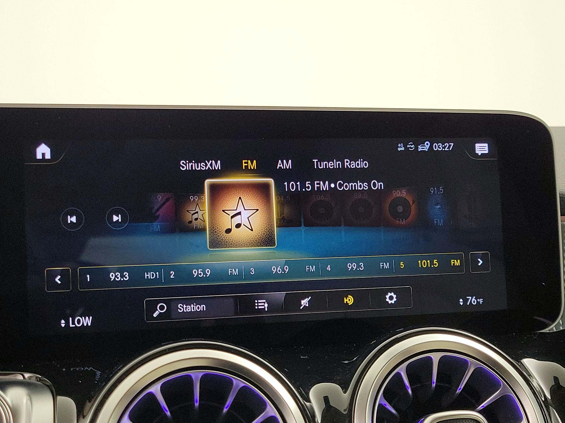 Thumbnail: 2021 Mercedes-Benz GLB - 15
