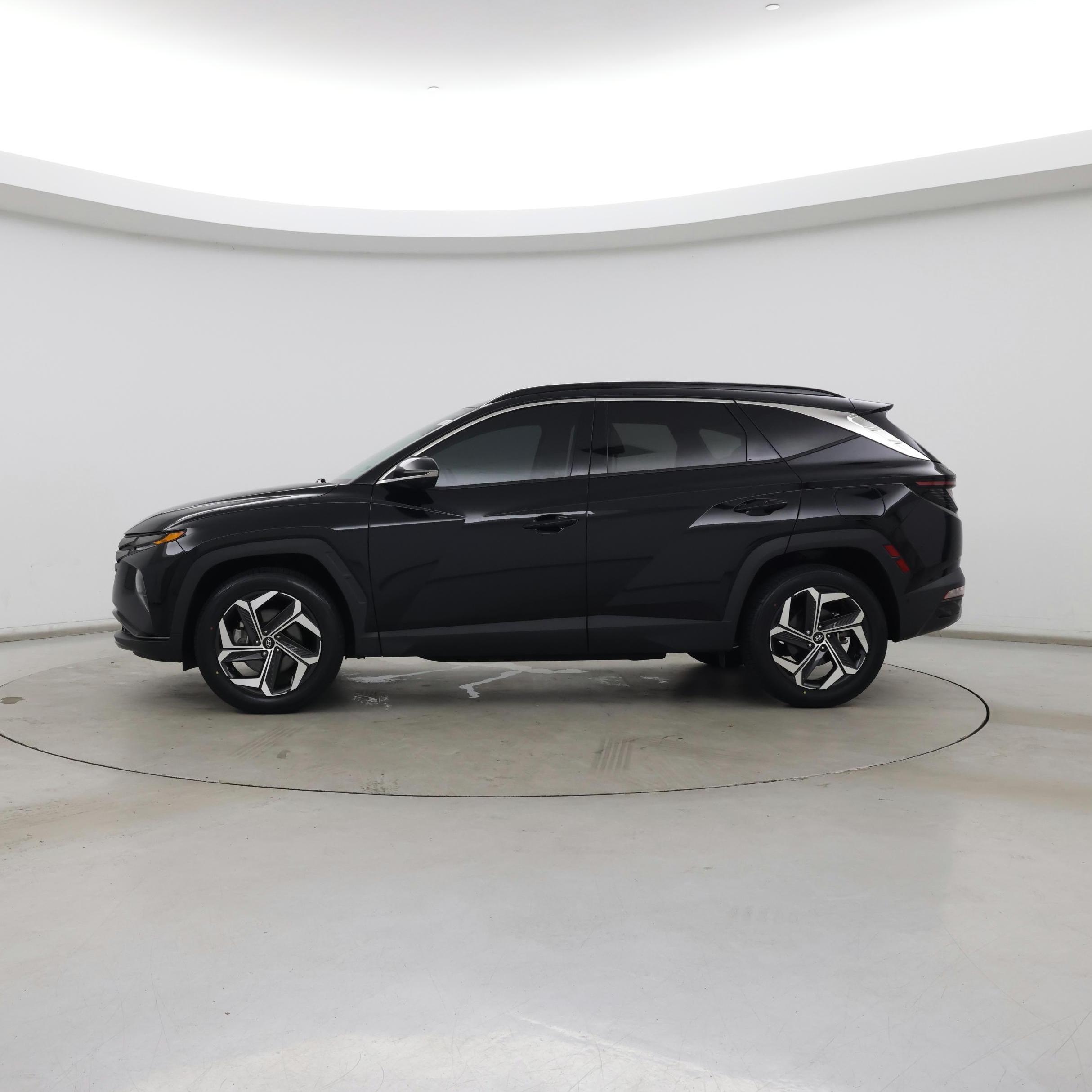 Thumbnail: 2022 Hyundai Tucson - 3