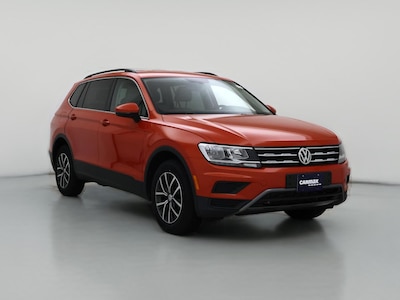 Orange 2019 Volkswagen Tiguan SE