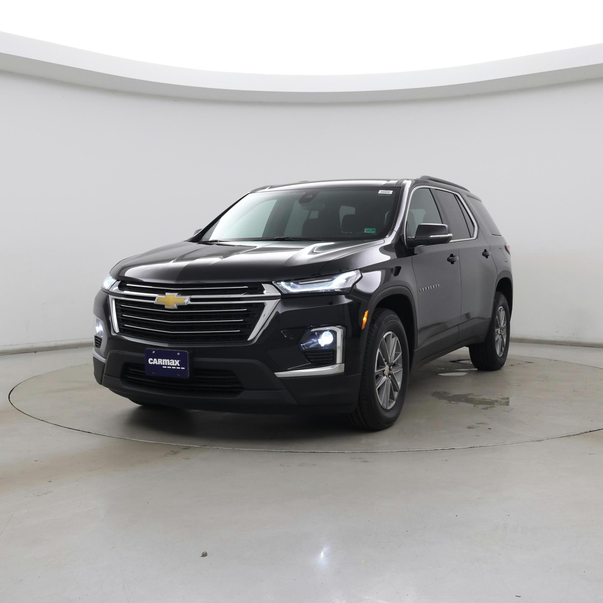 Thumbnail: 2023 Chevrolet Traverse - 4