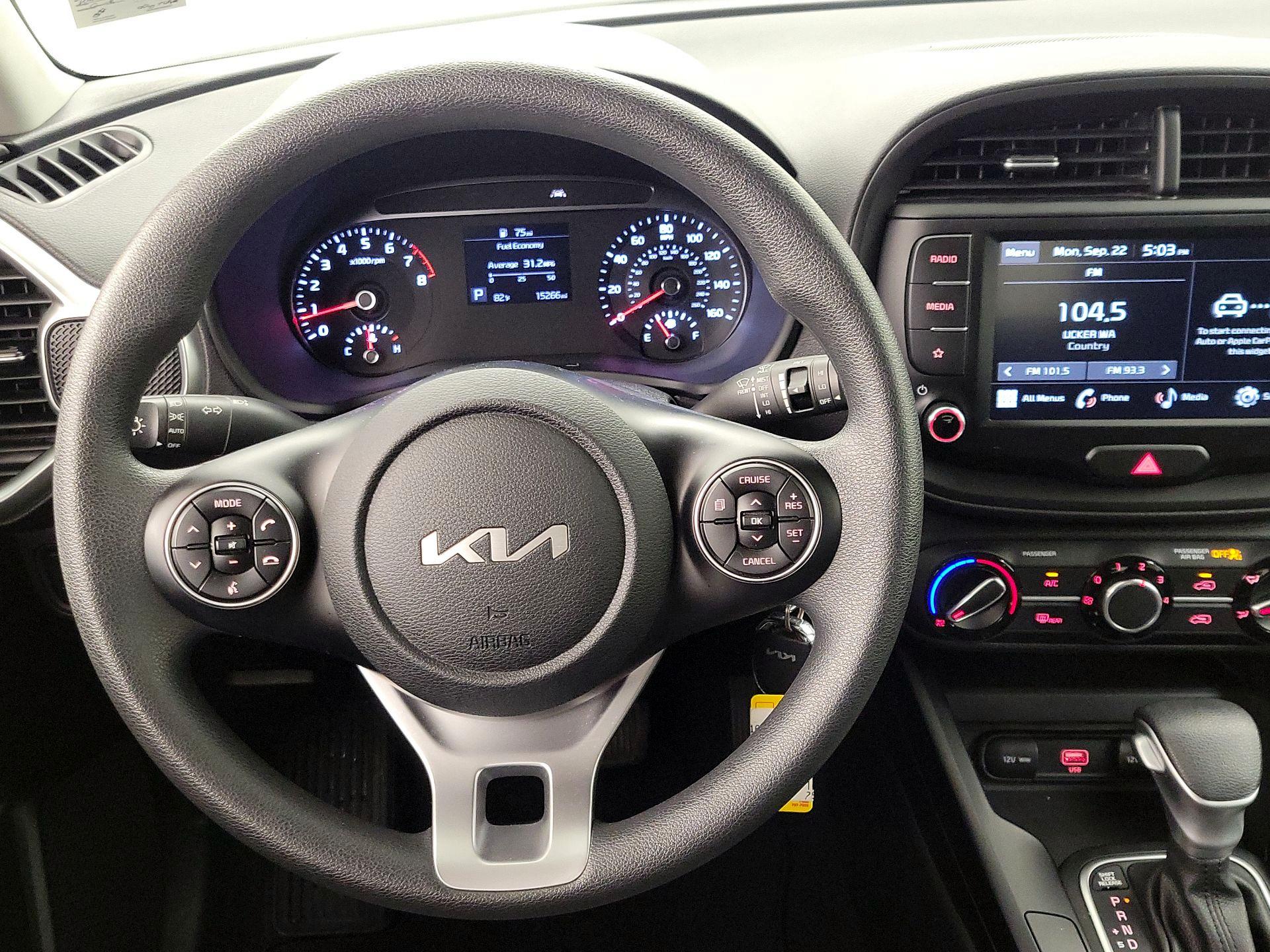 Thumbnail: 2022 Kia Soul - 10