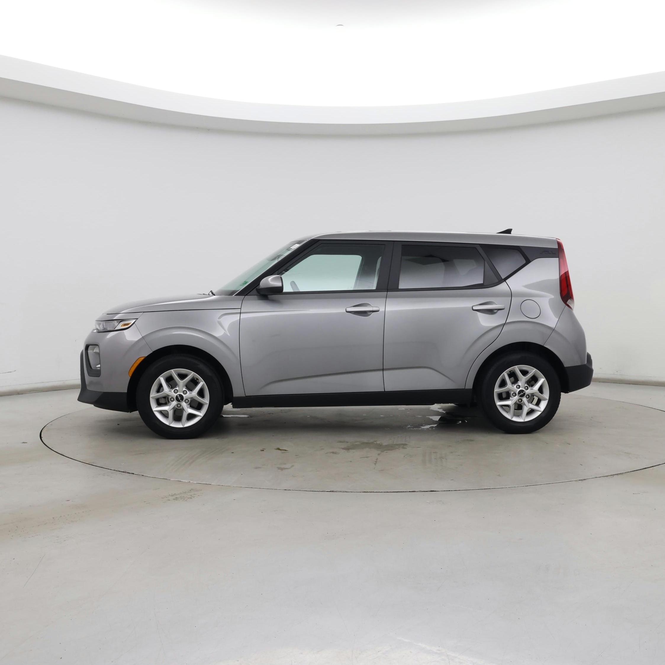 Thumbnail: 2022 Kia Soul - 3