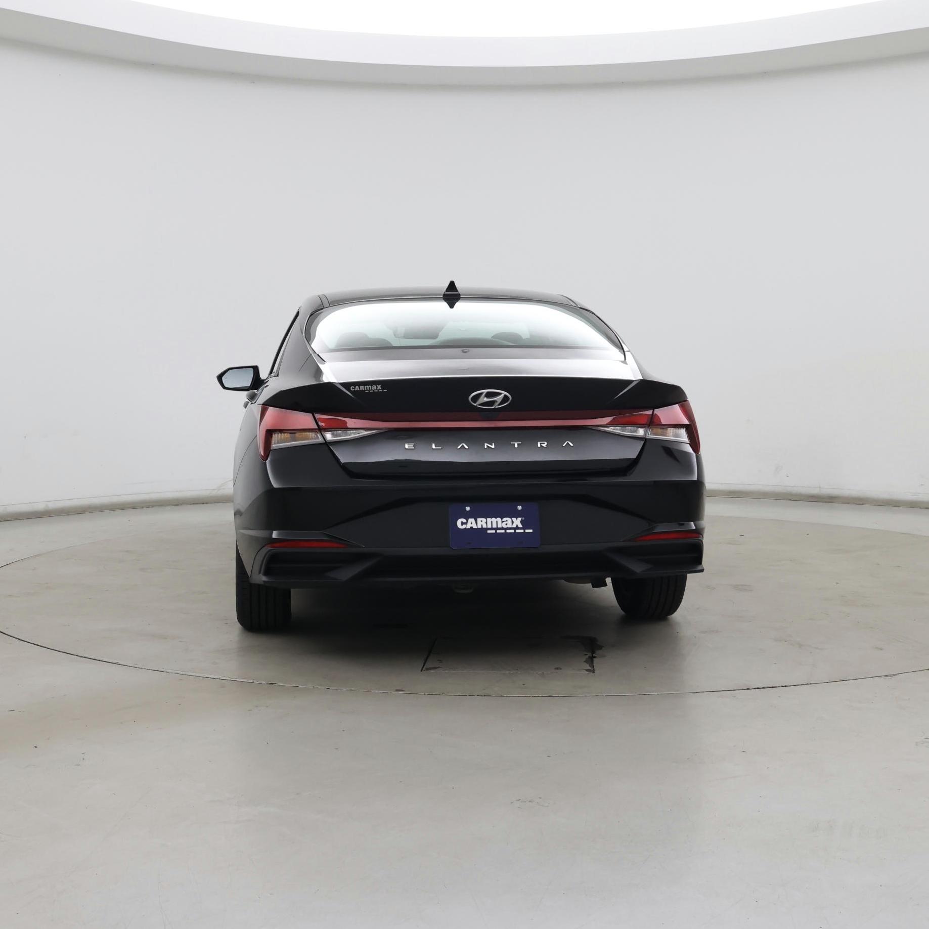 Thumbnail: 2023 Hyundai Elantra - 6
