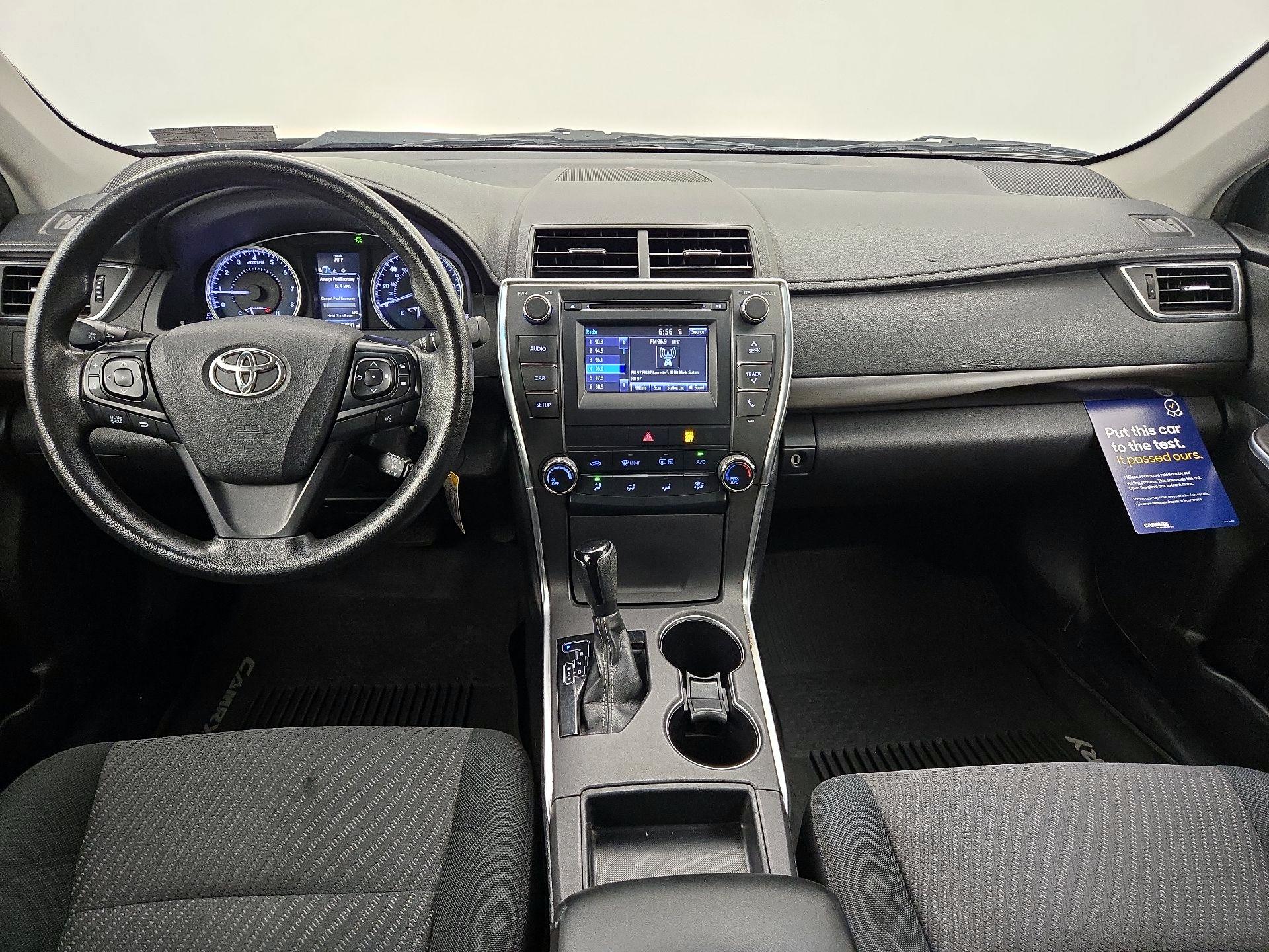 Thumbnail: 2017 Toyota Camry - 9
