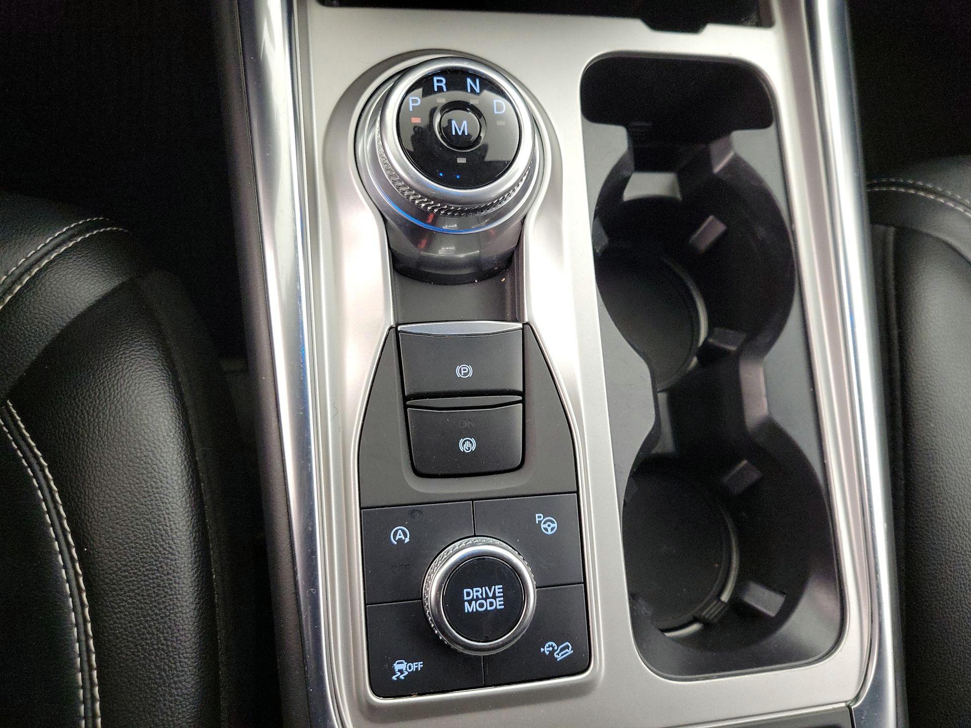Thumbnail: 2020 Ford Explorer - 18