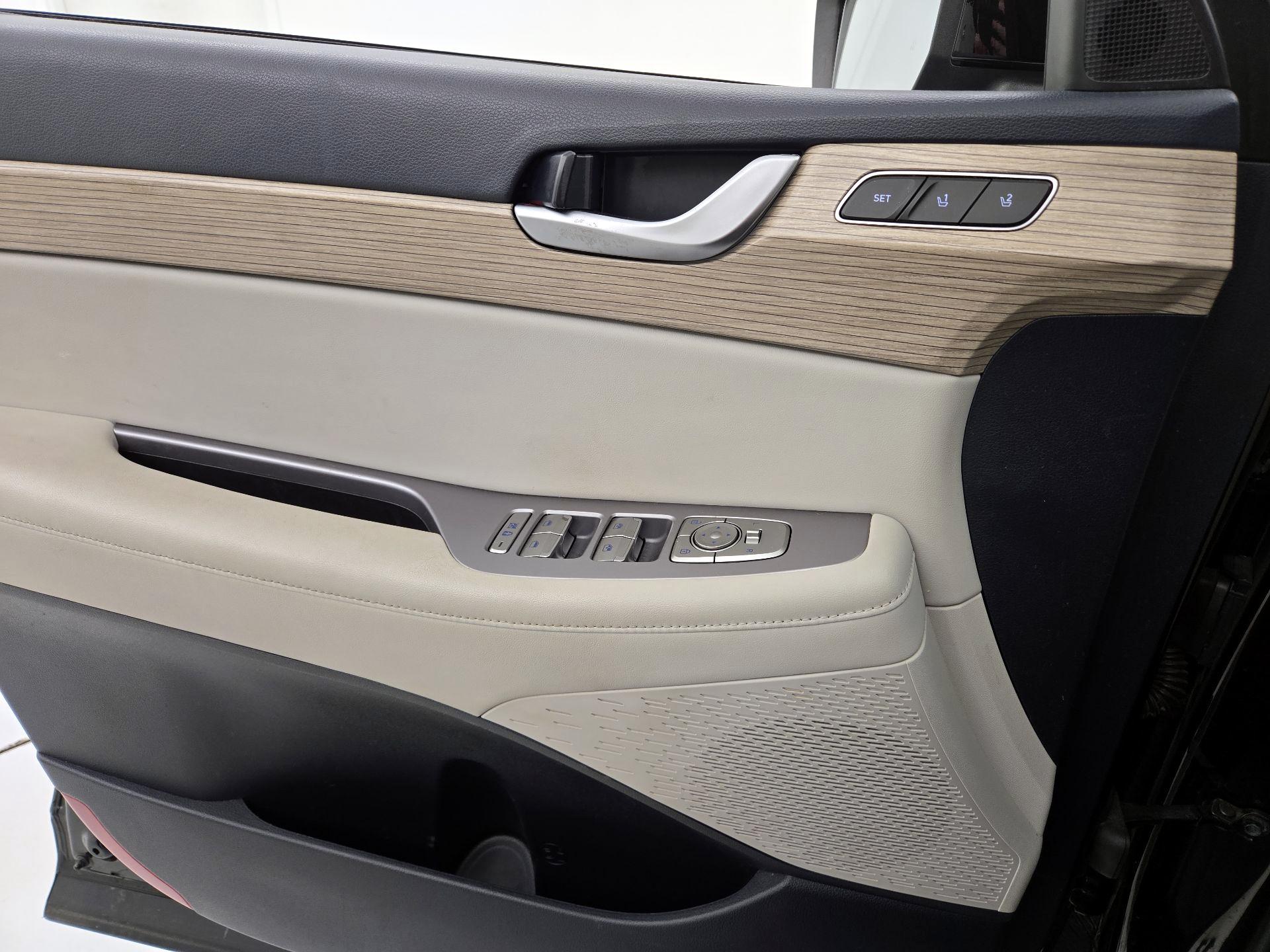 Thumbnail: 2021 Hyundai Palisade - 12