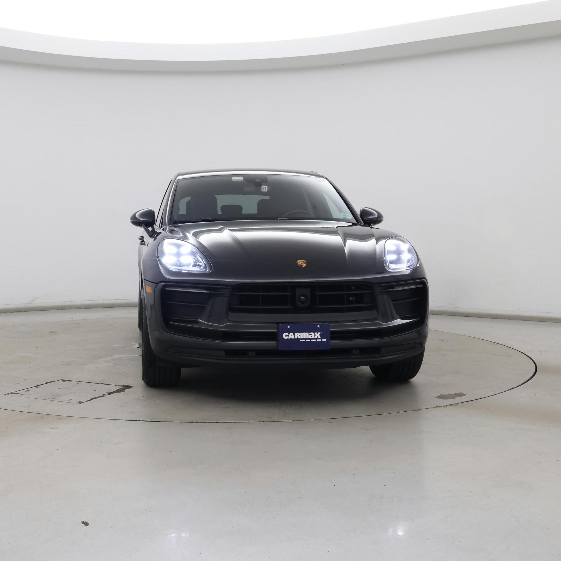 Thumbnail: 2023 Porsche Macan - 5