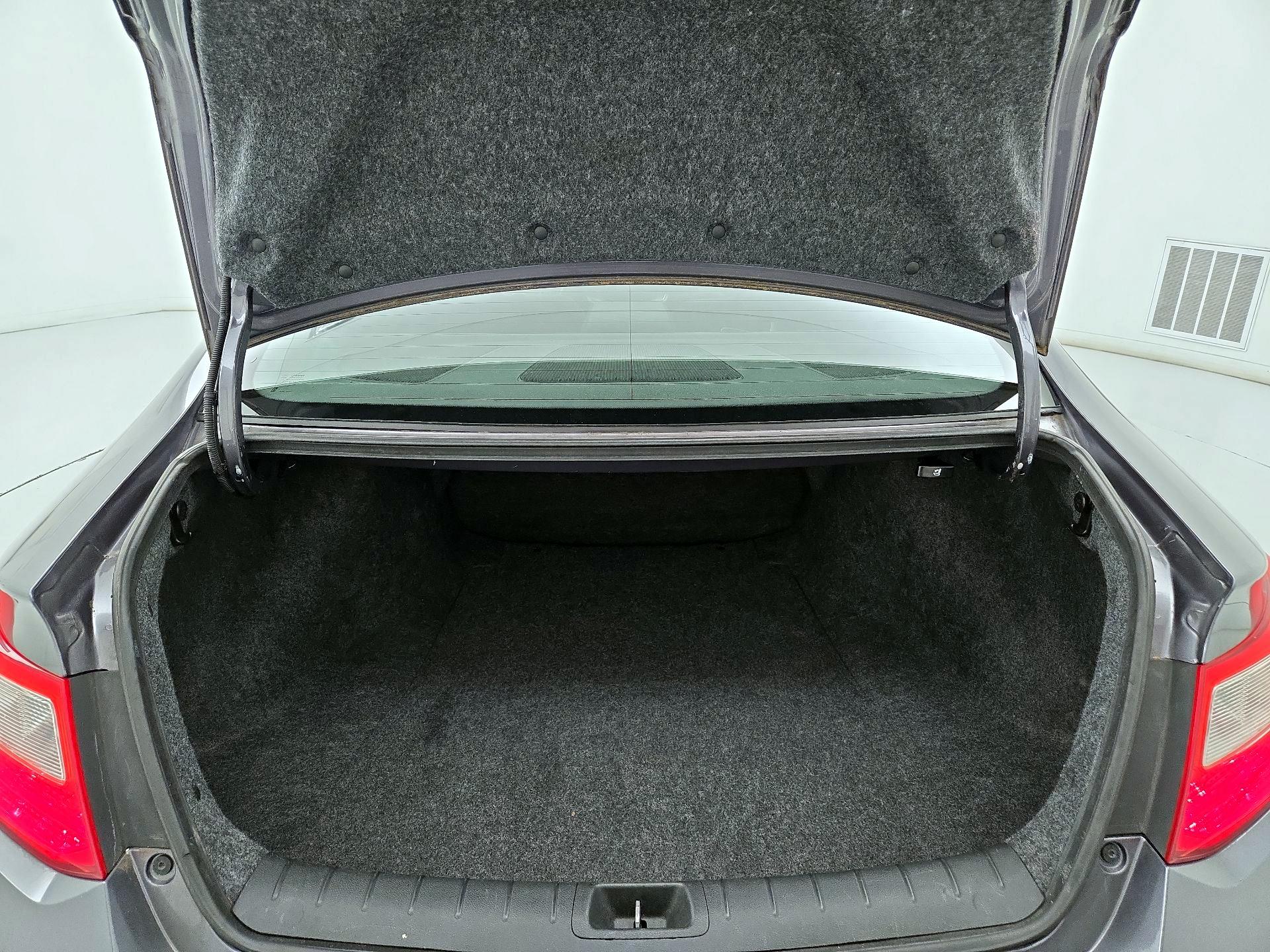 Thumbnail: 2015 Honda Accord - 19