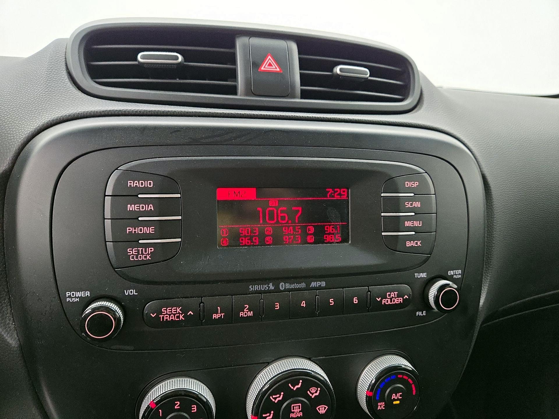 Thumbnail: 2016 Kia Soul - 14