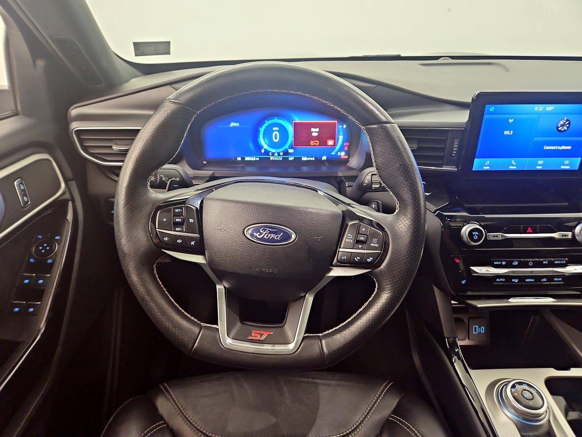 Thumbnail: 2022 Ford Explorer - 10