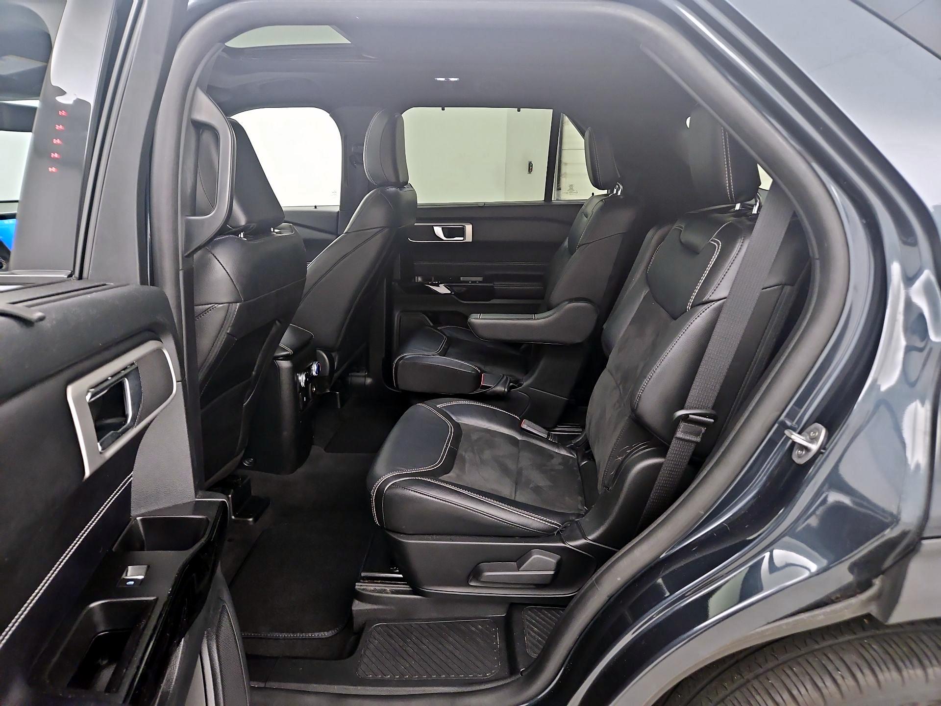 Thumbnail: 2022 Ford Explorer - 20