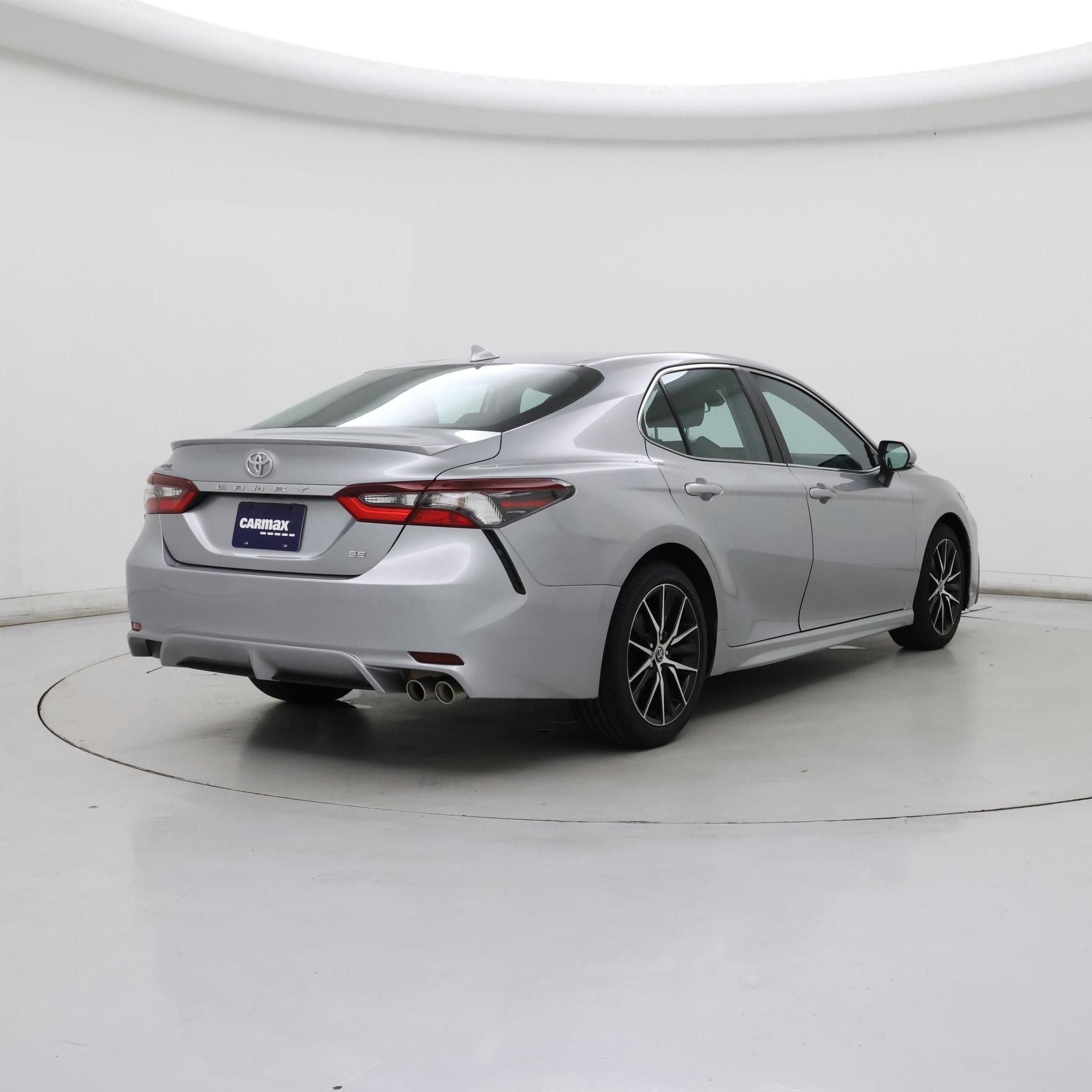Thumbnail: 2022 Toyota Camry - 8
