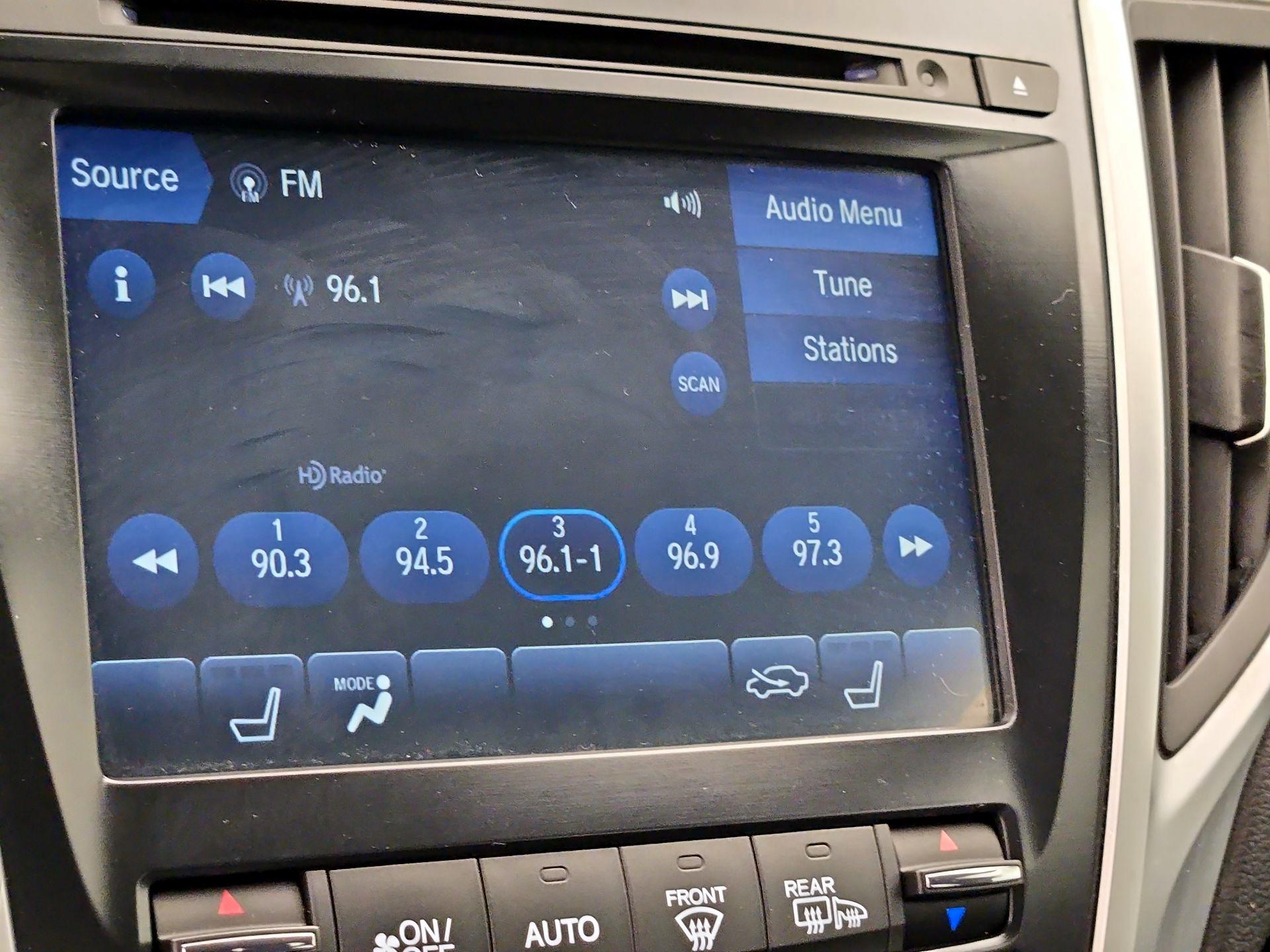 Thumbnail: 2018 Acura TLX - 16