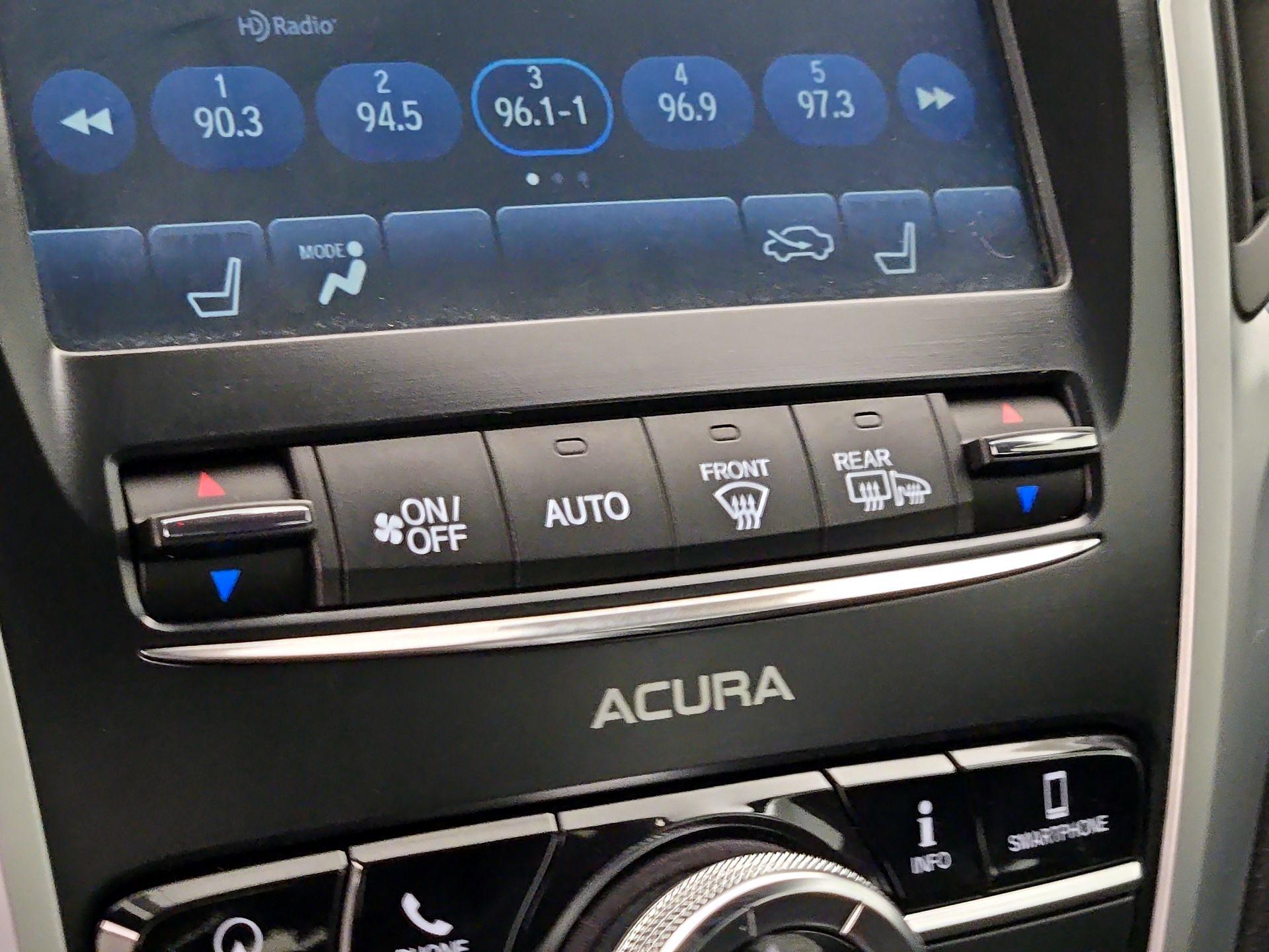 Thumbnail: 2018 Acura TLX - 17