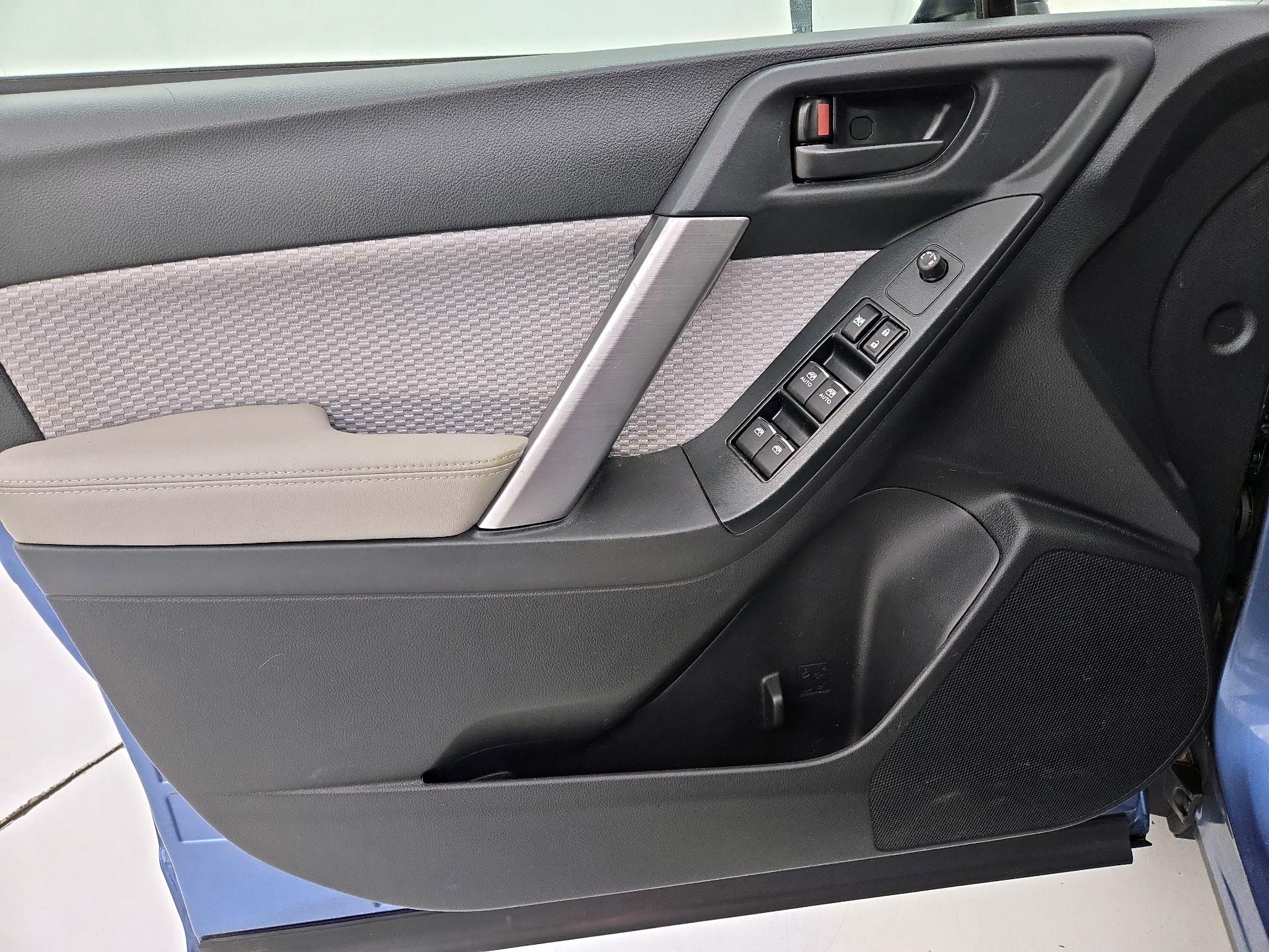 Thumbnail: 2018 Subaru Forester - 12