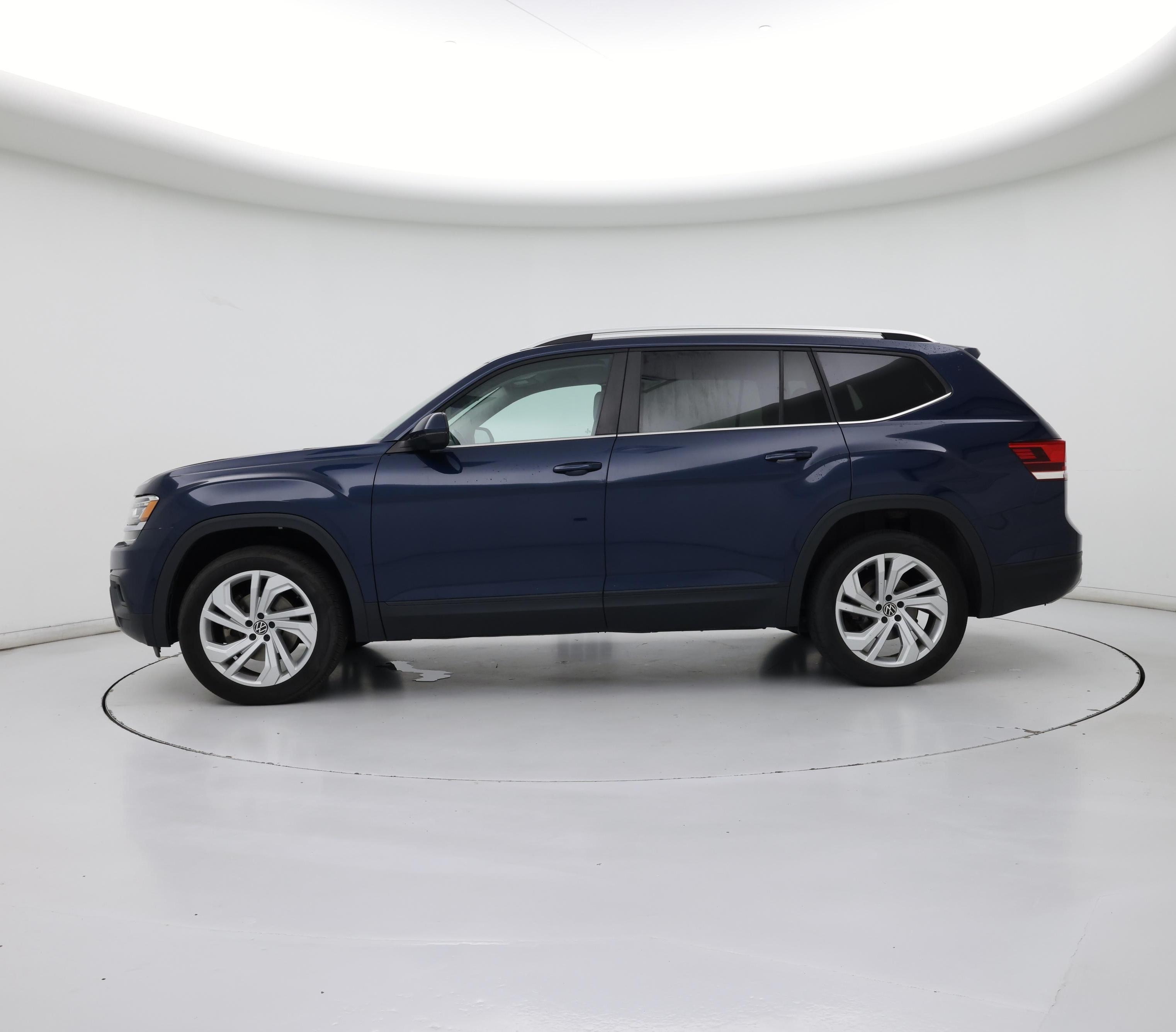 Thumbnail: 2018 Volkswagen Atlas - 3